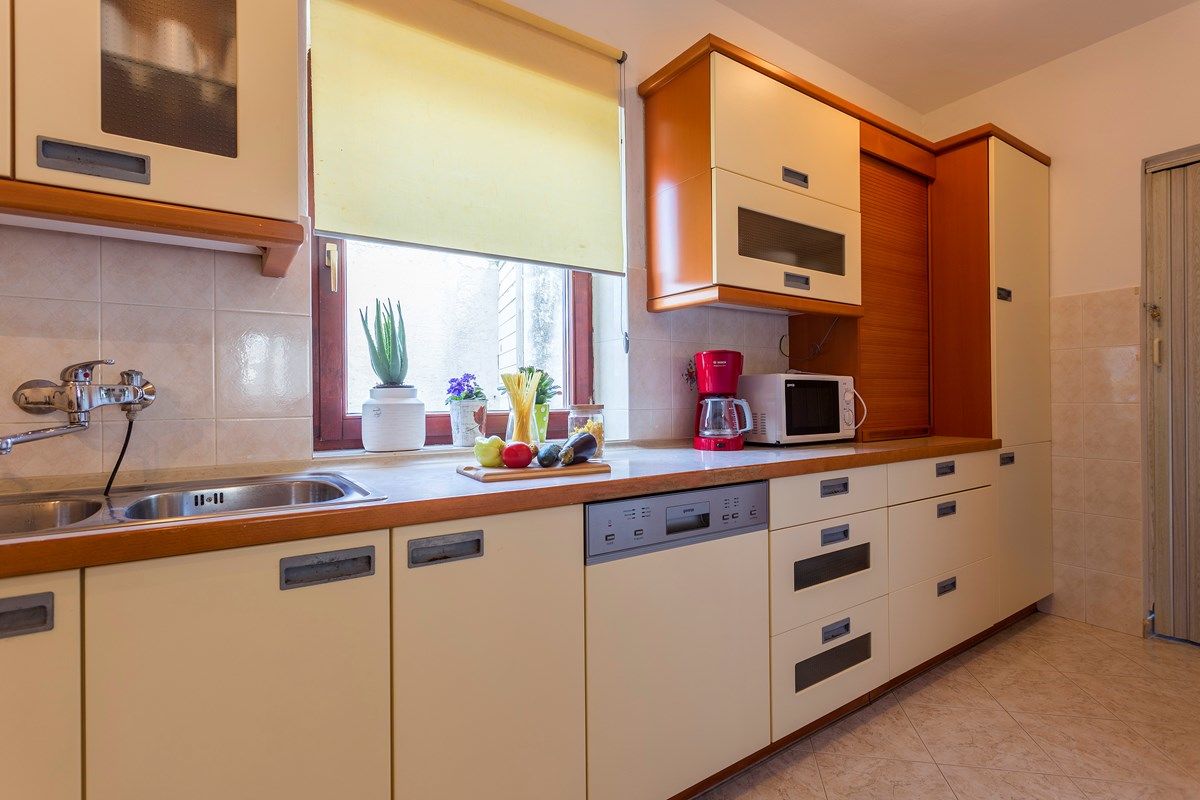 Casa Kujići V3508-K1