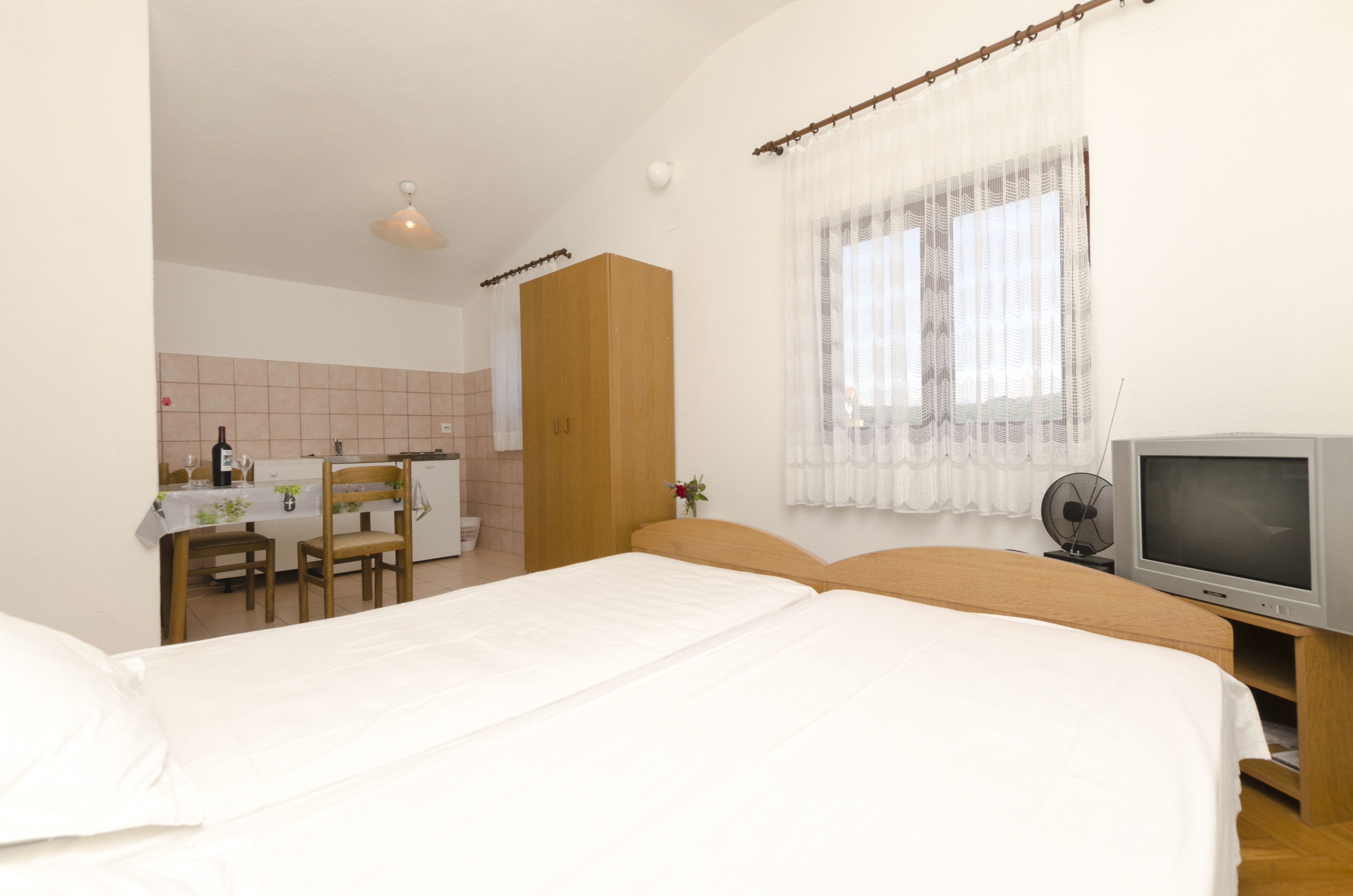 Apartments Mirko 32991-A1