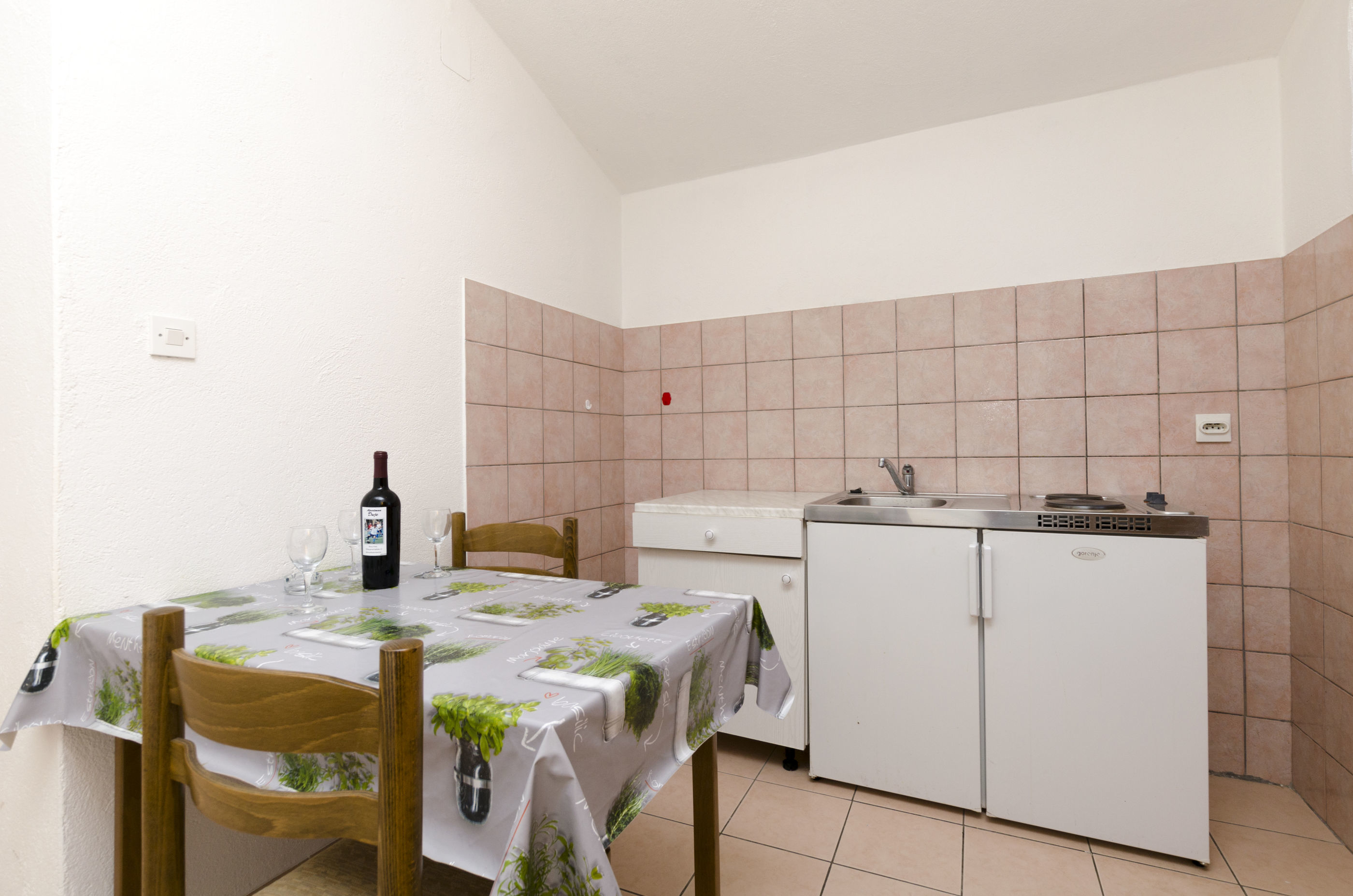Apartments Mirko 32991-A1