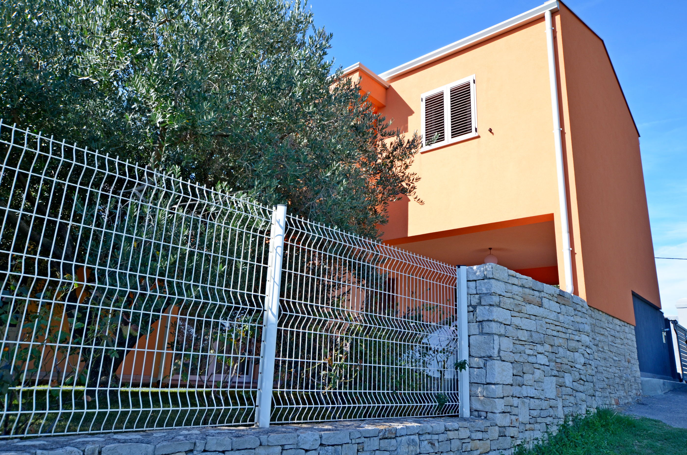 Apartments Petra near beach 70851-A2