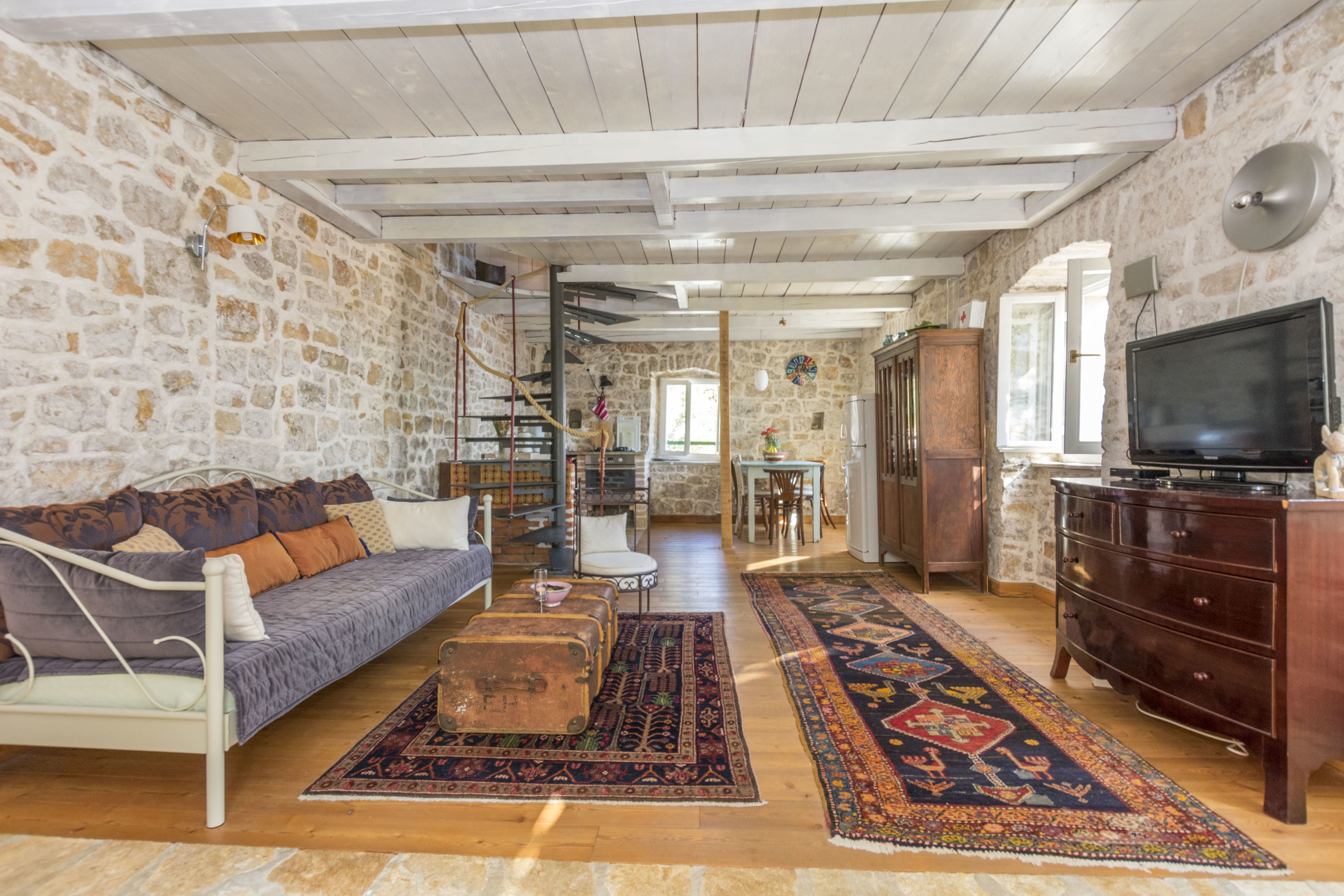House Almond 16402-K1