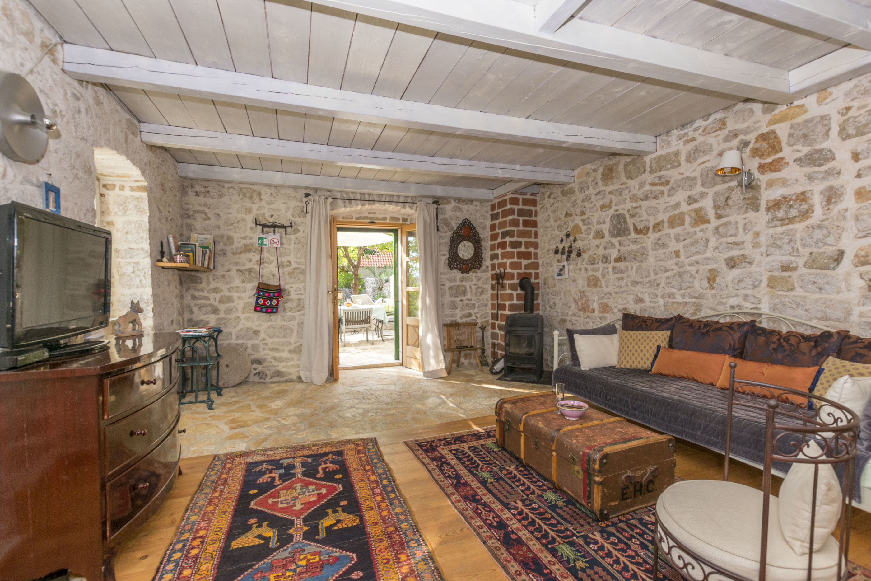 House Almond 16402-K1
