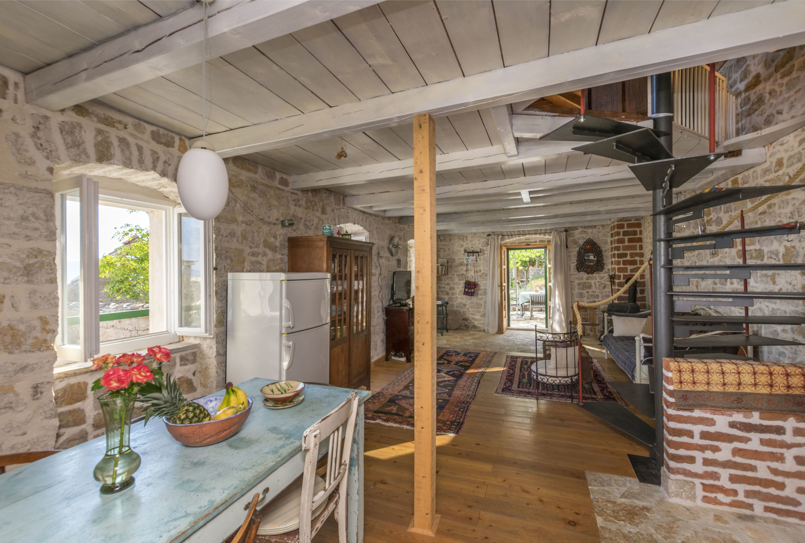 House Almond 16402-K1