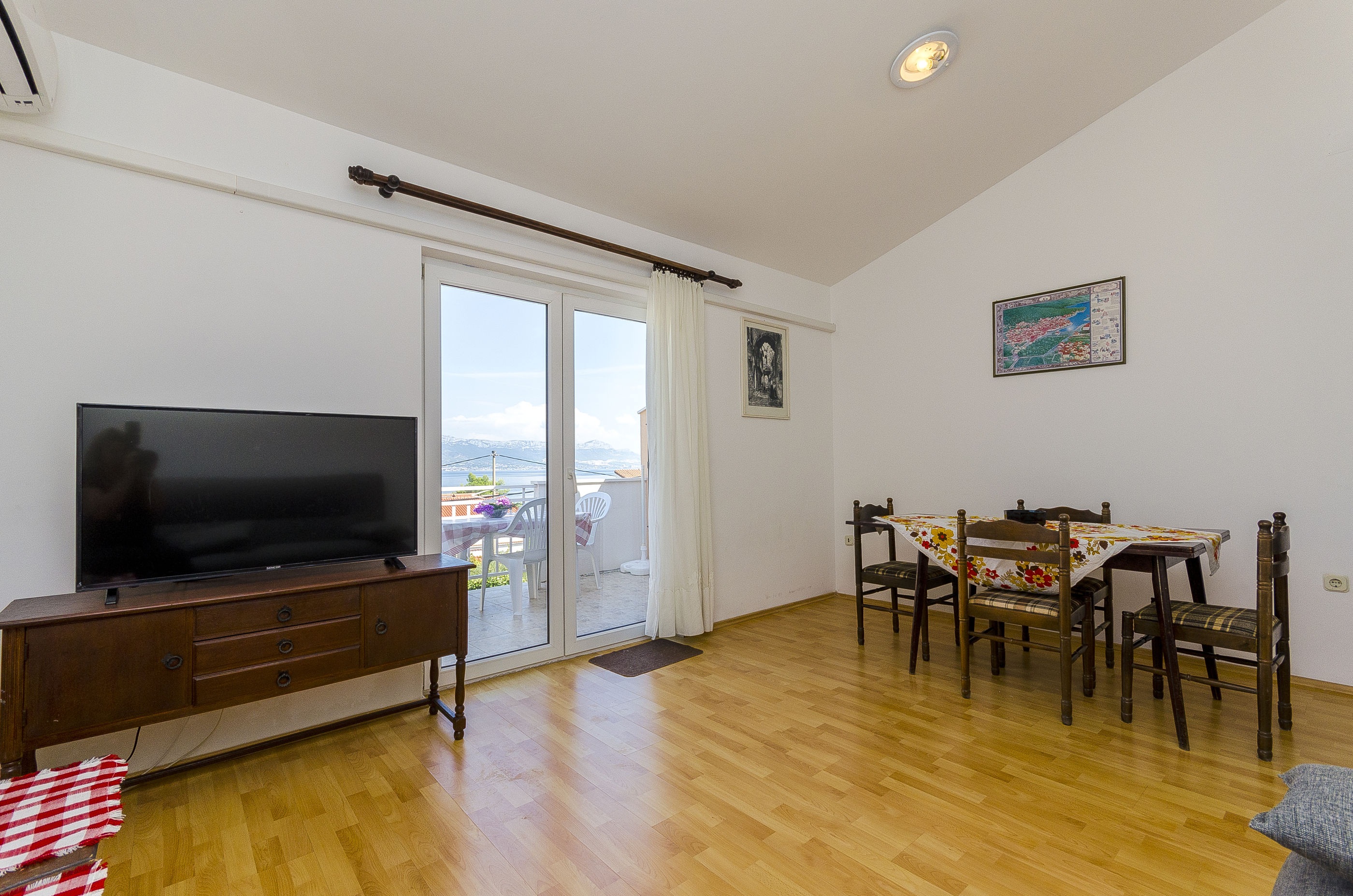 Apartments Milka 27741-A3