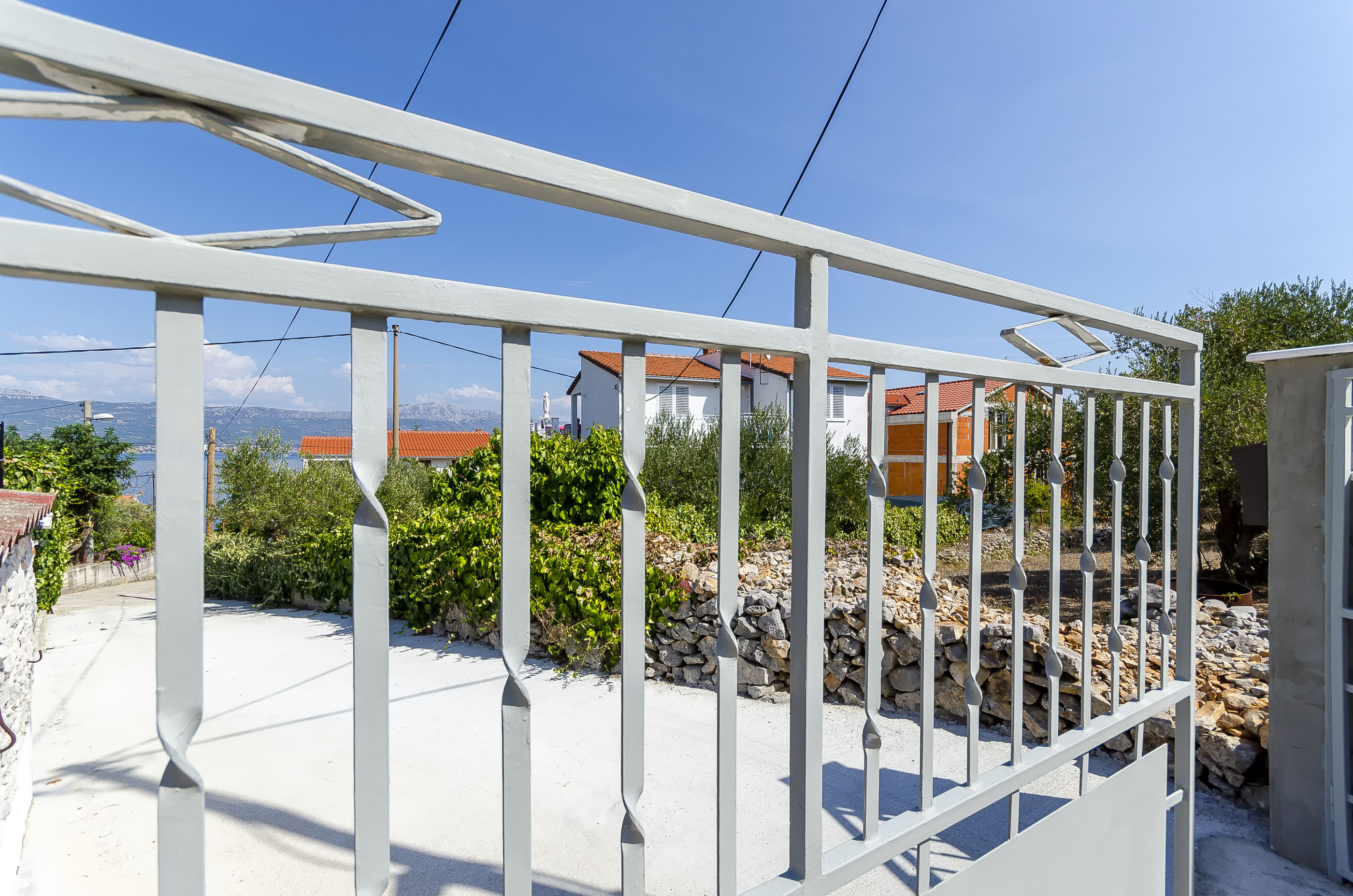 Apartments Milka 27741-A1