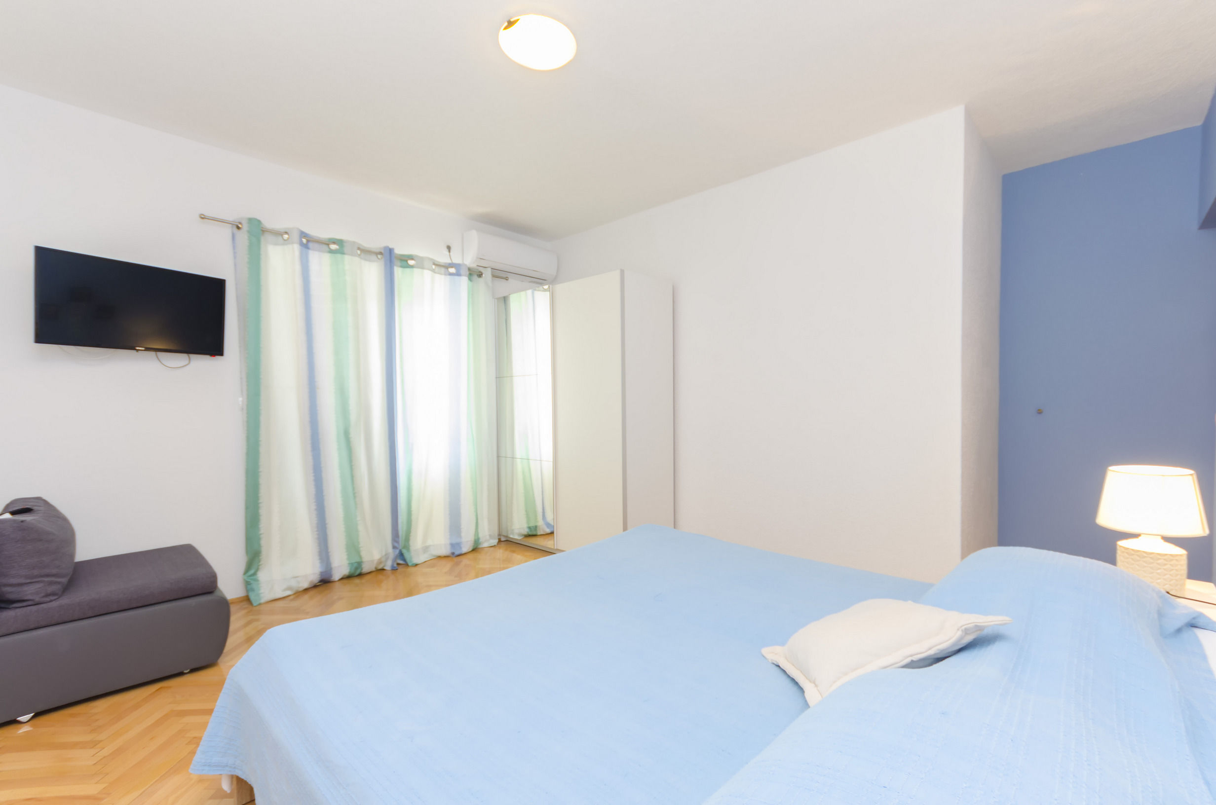 Apartments Cozy apartments 58221-A1