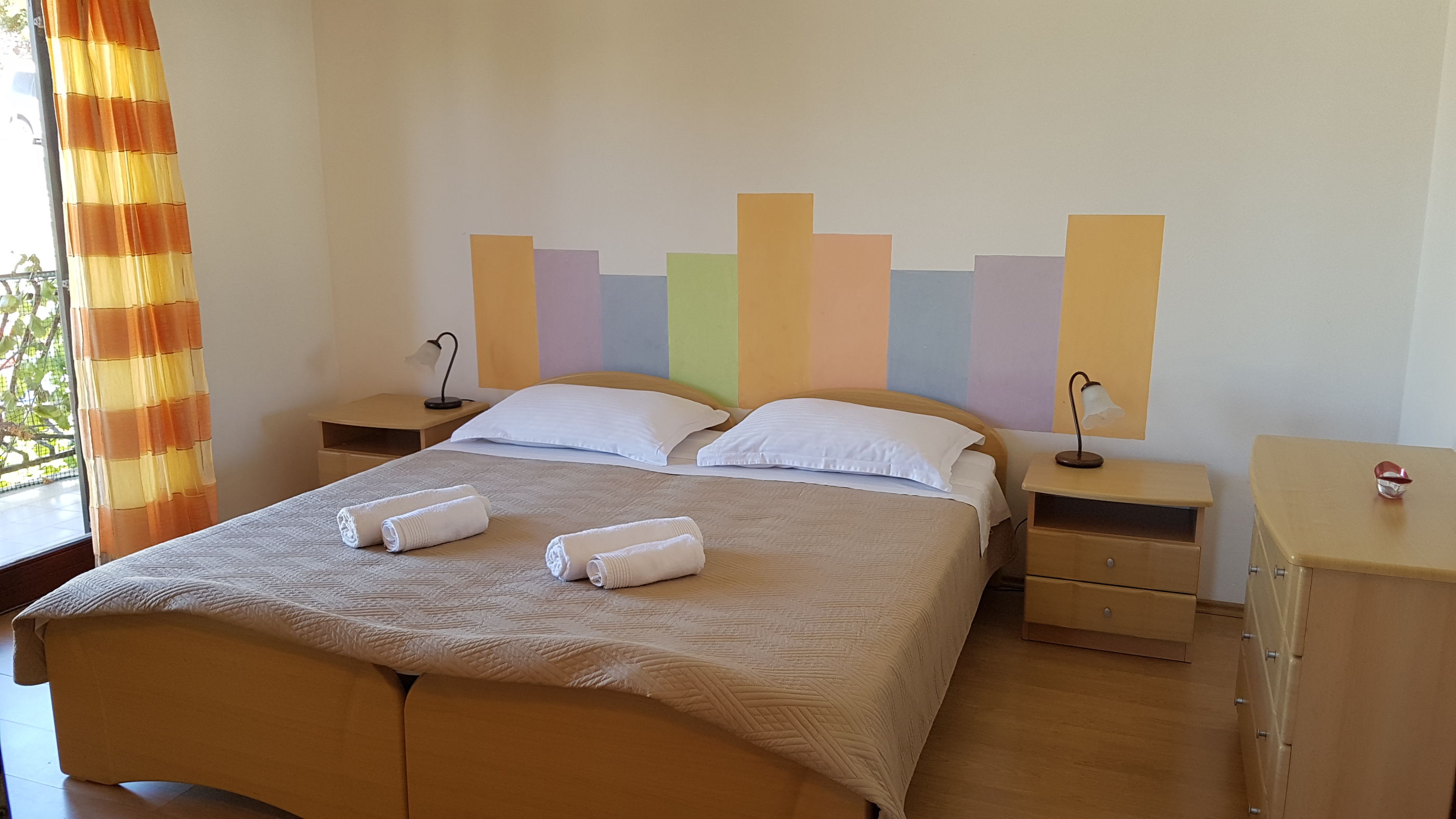 Apartments and Room Carić 57991-A1