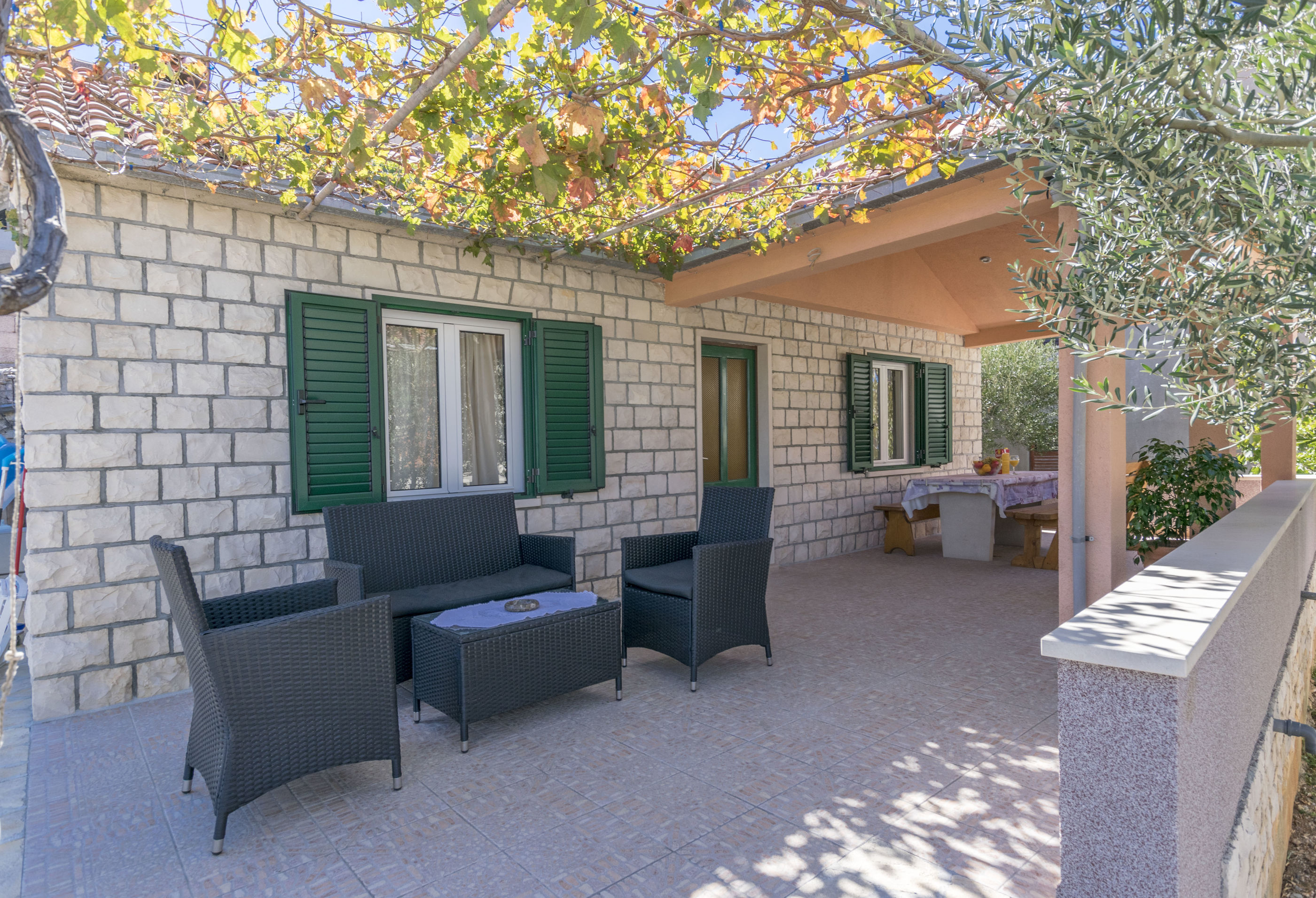 House Santa Barbara 33842-K1