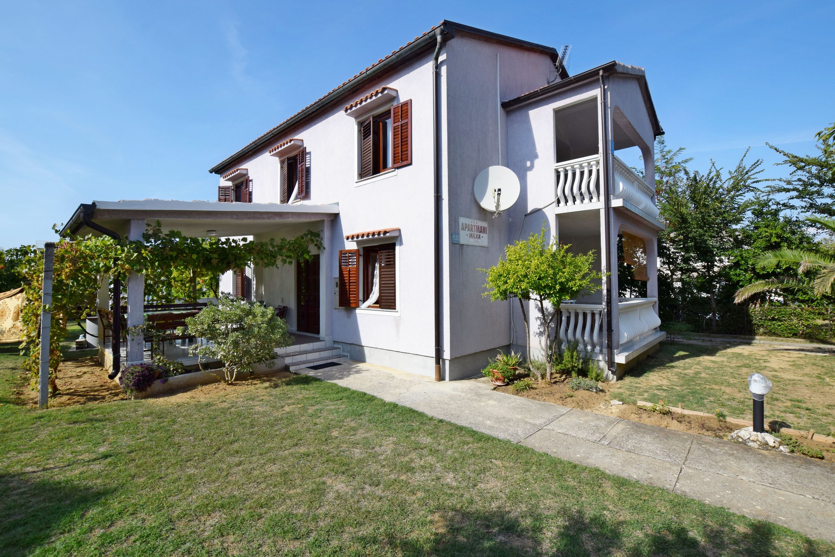 Apartments Keti Accommodation in Nin