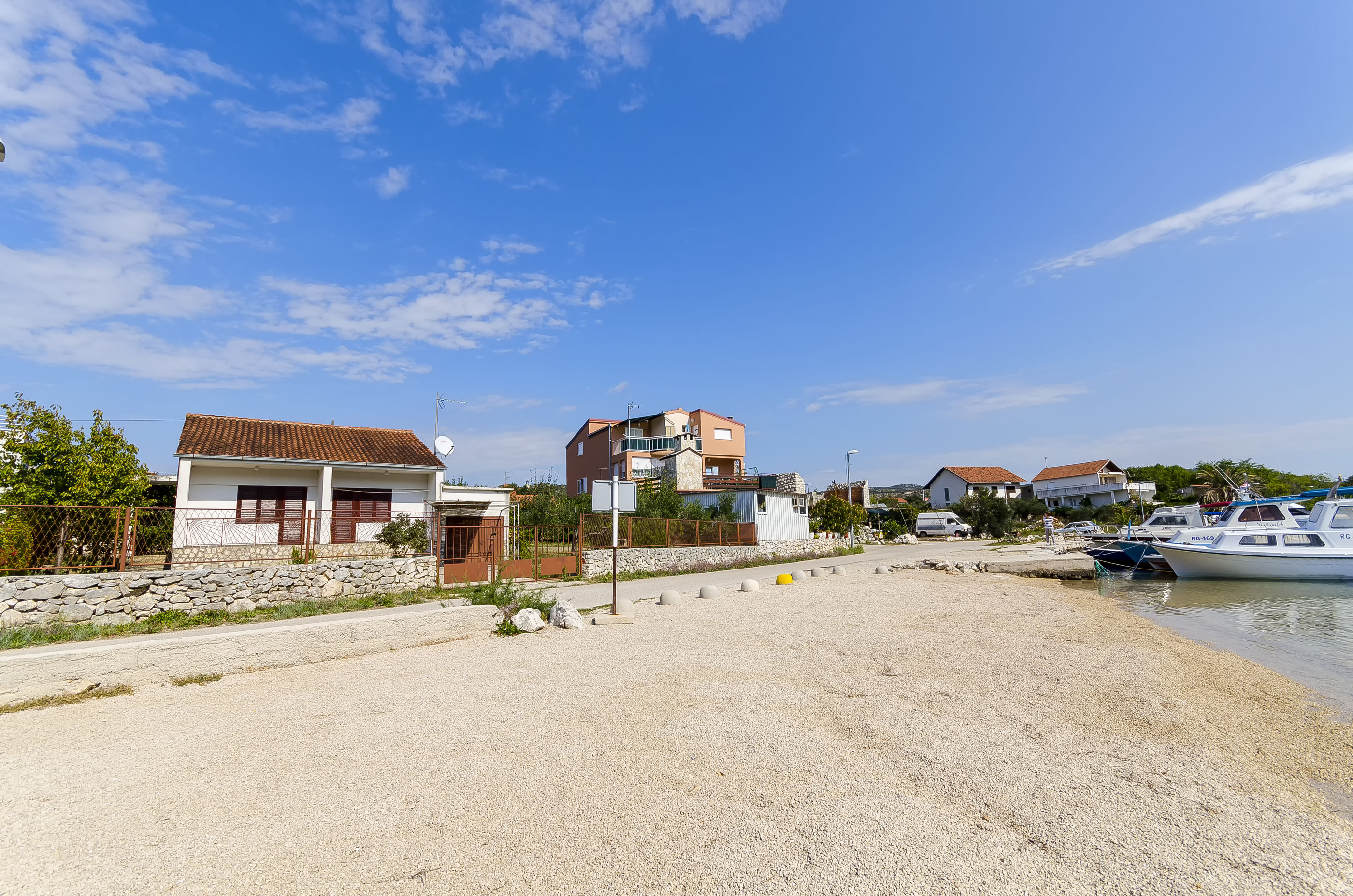 Apartments Nada 28271-A2