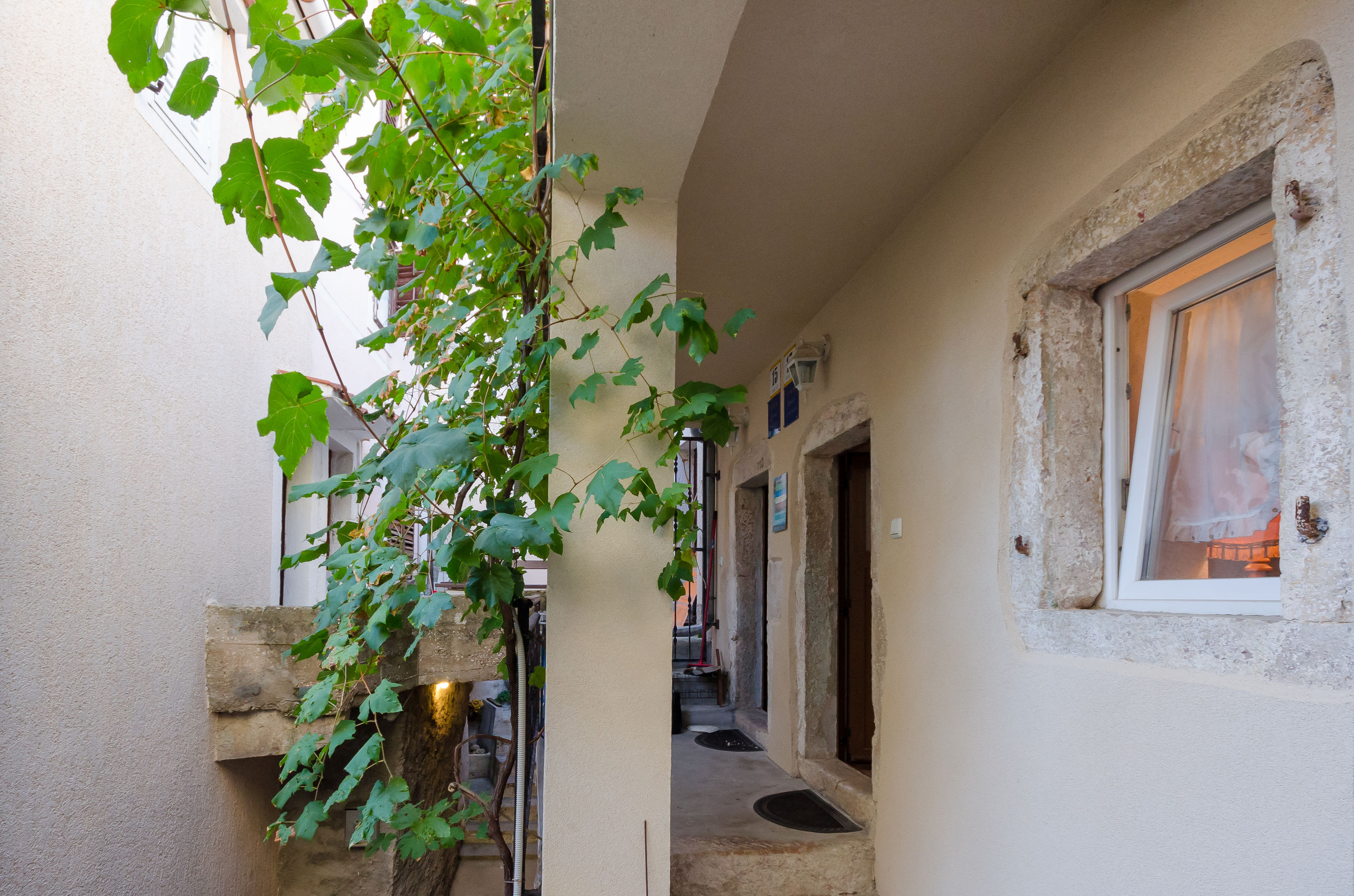 Apartments Marija Ivan 17951-A1