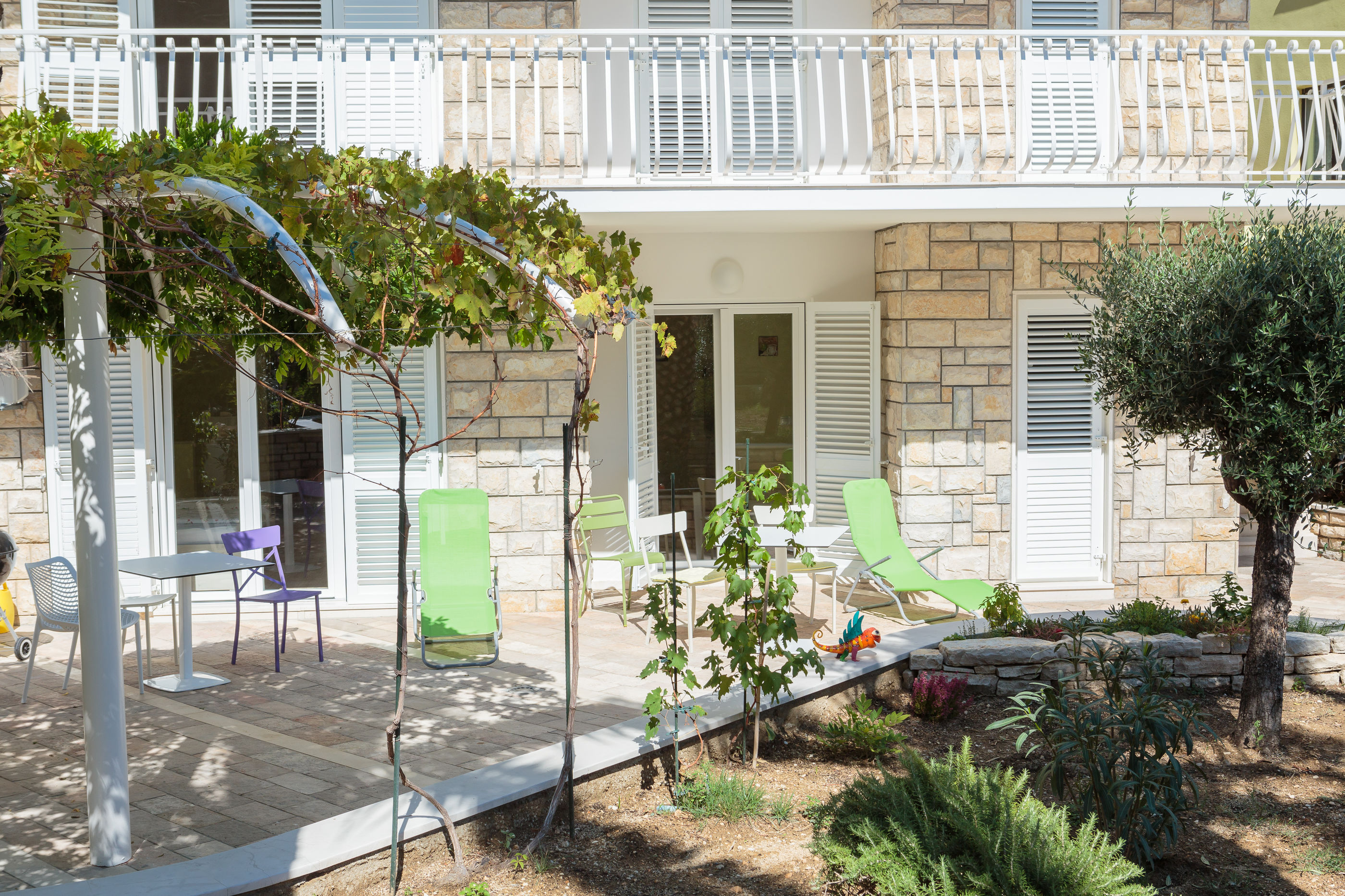 Apartments and Room Alen 39481-A1