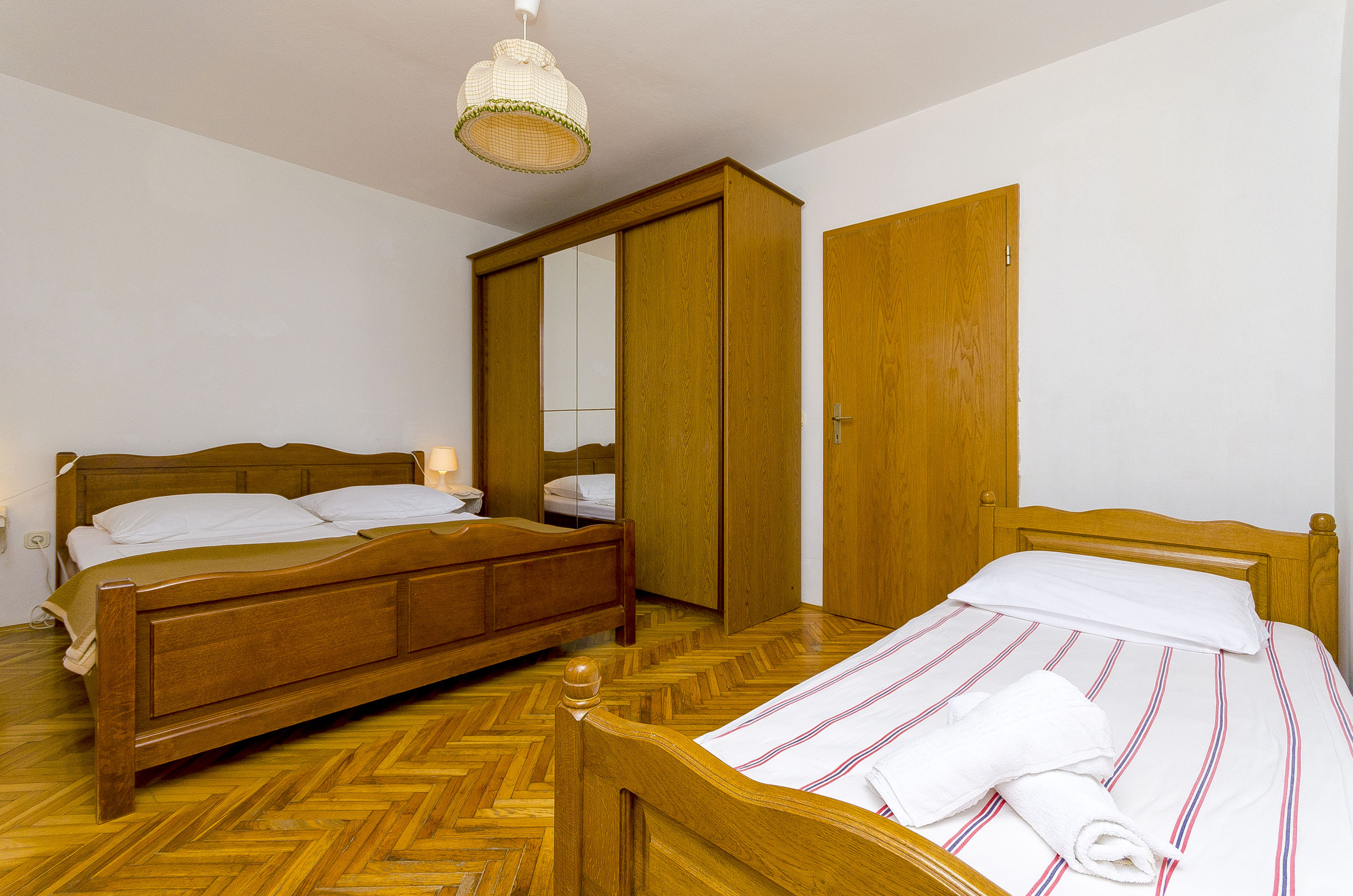 Apartments Rozalija 58531-A1