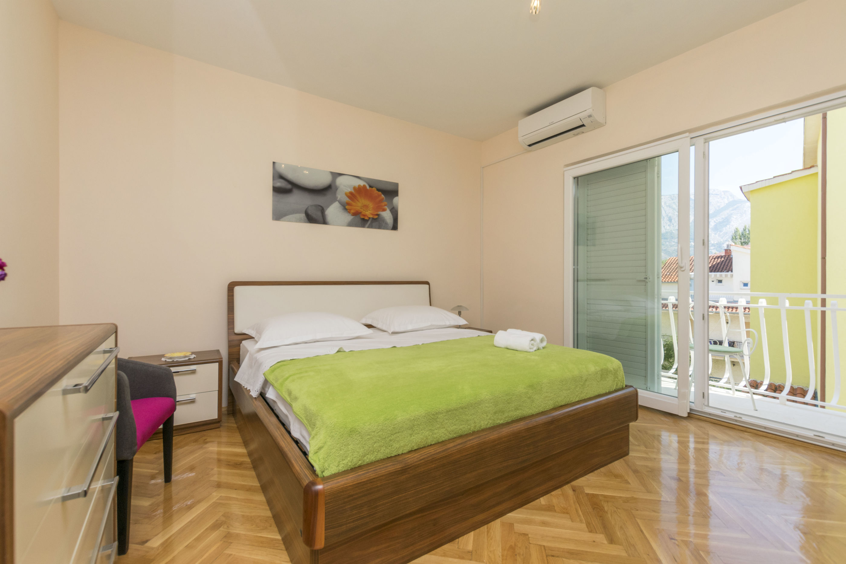 Apartments and Room Alen 39481-A5