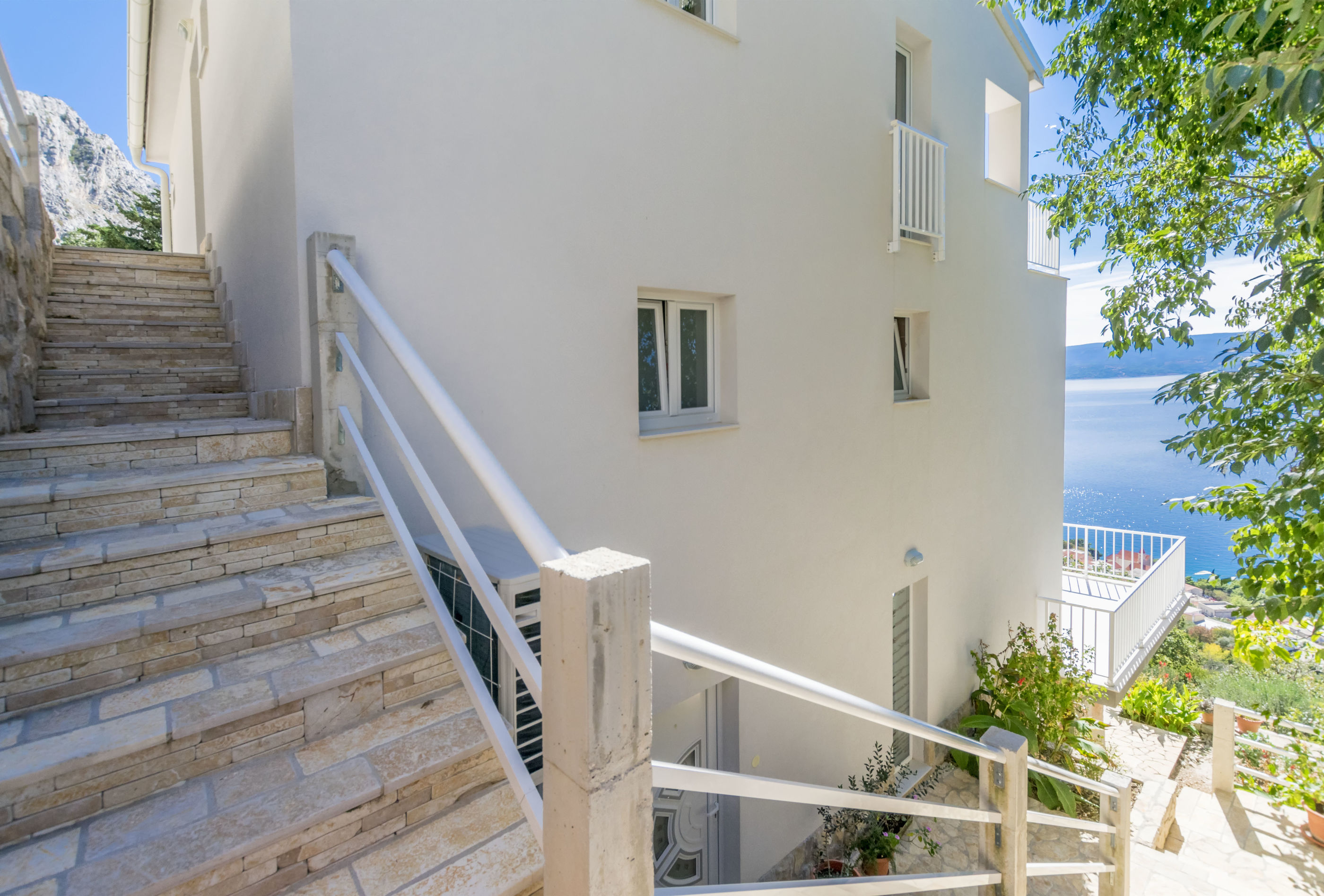 Apartments Luxury view 58331-A2