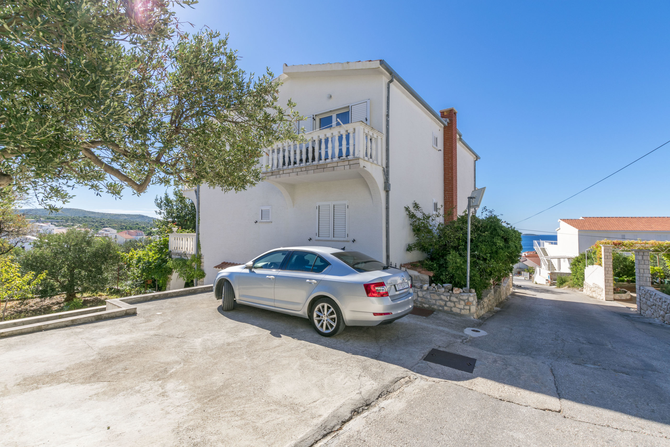 Apartment and Rooms Radojka 40963-S2