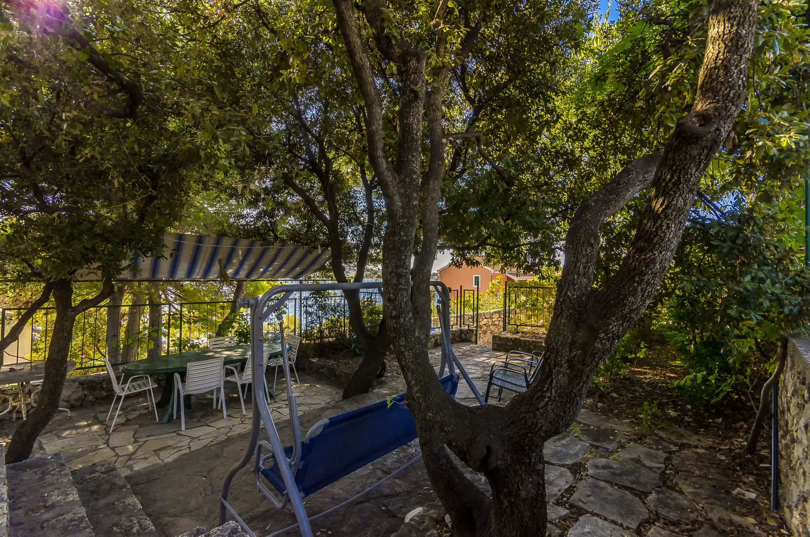 Apartments Quiet 58611-A1