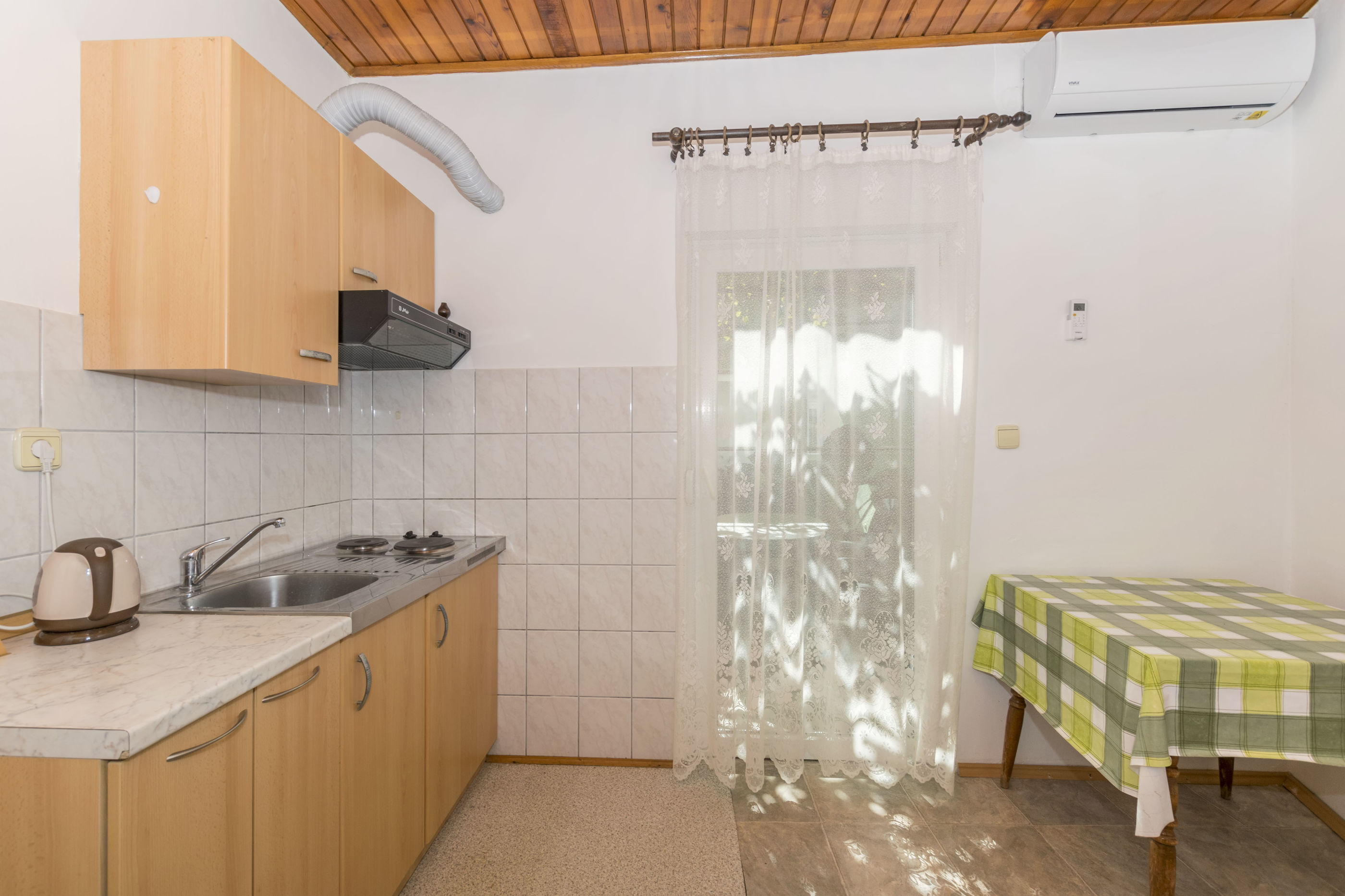 Apartments Mirko 57381-A3