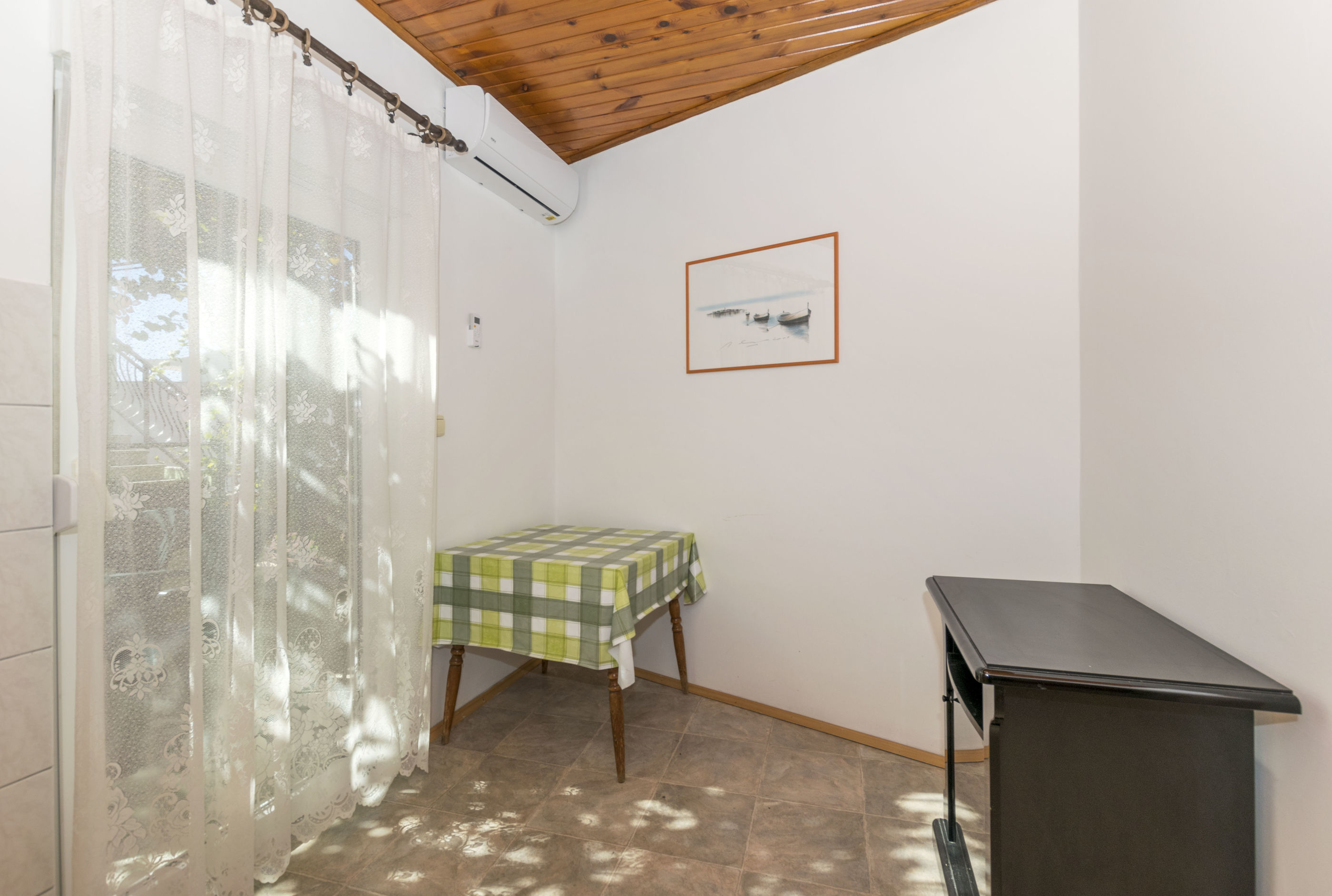 Apartments Mirko 57381-A3