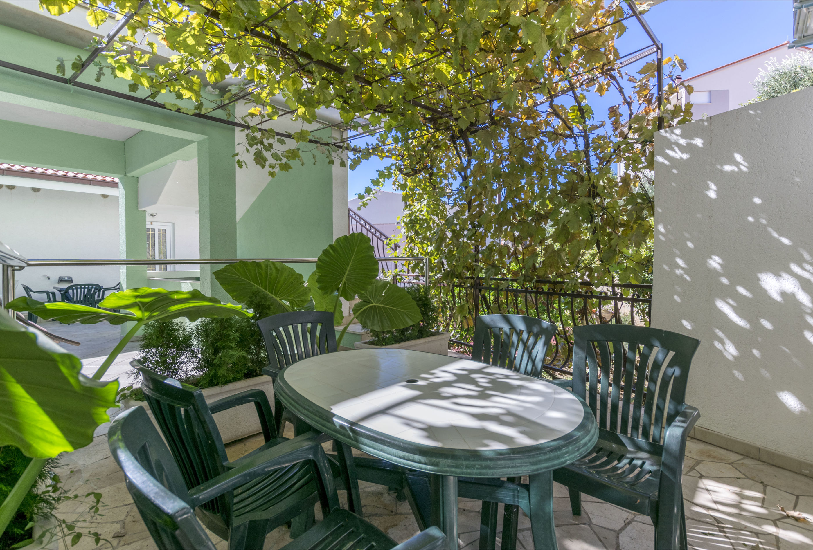 Apartments Mirko 57381-A3