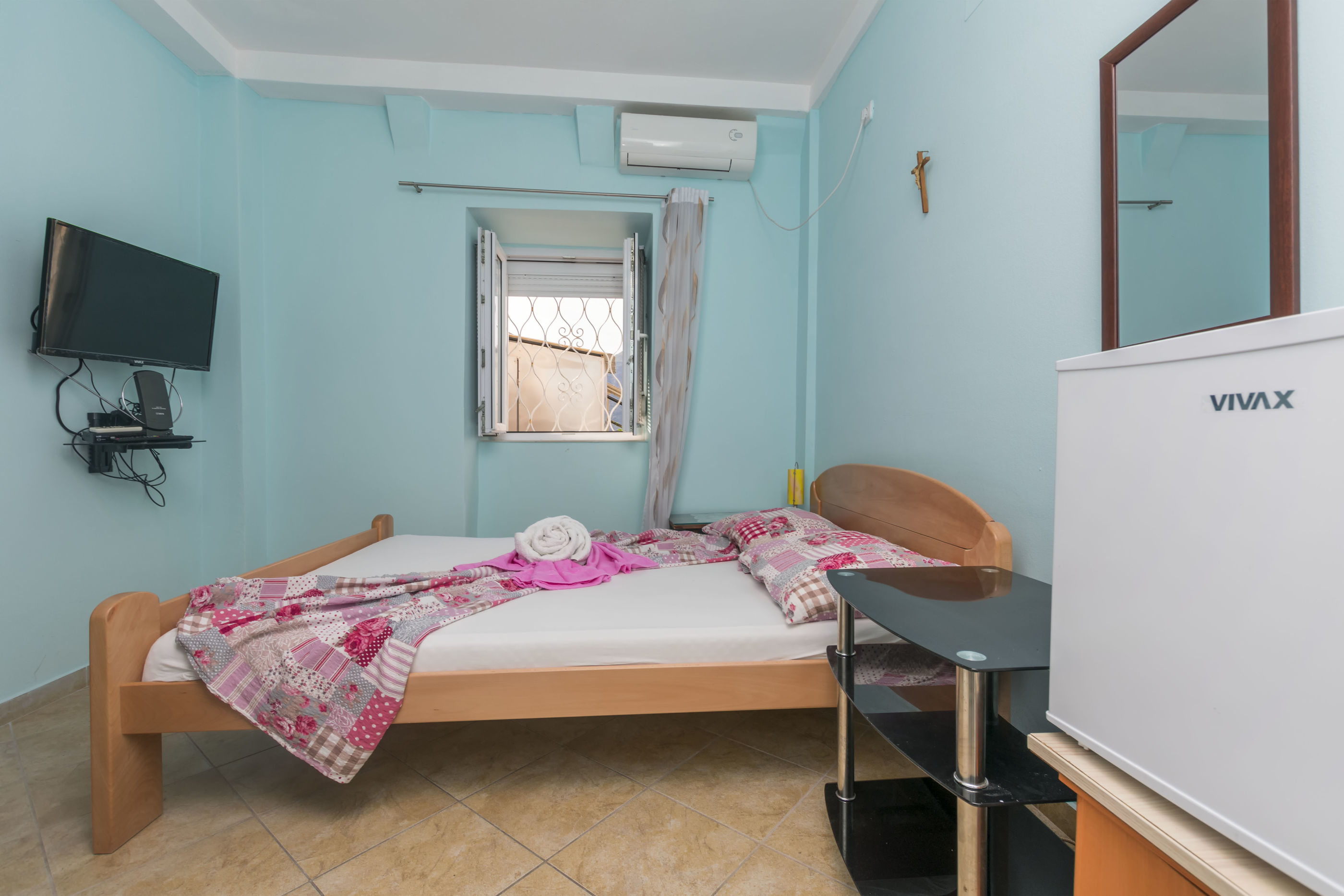 Apartments Mir i dobro 93491-S1