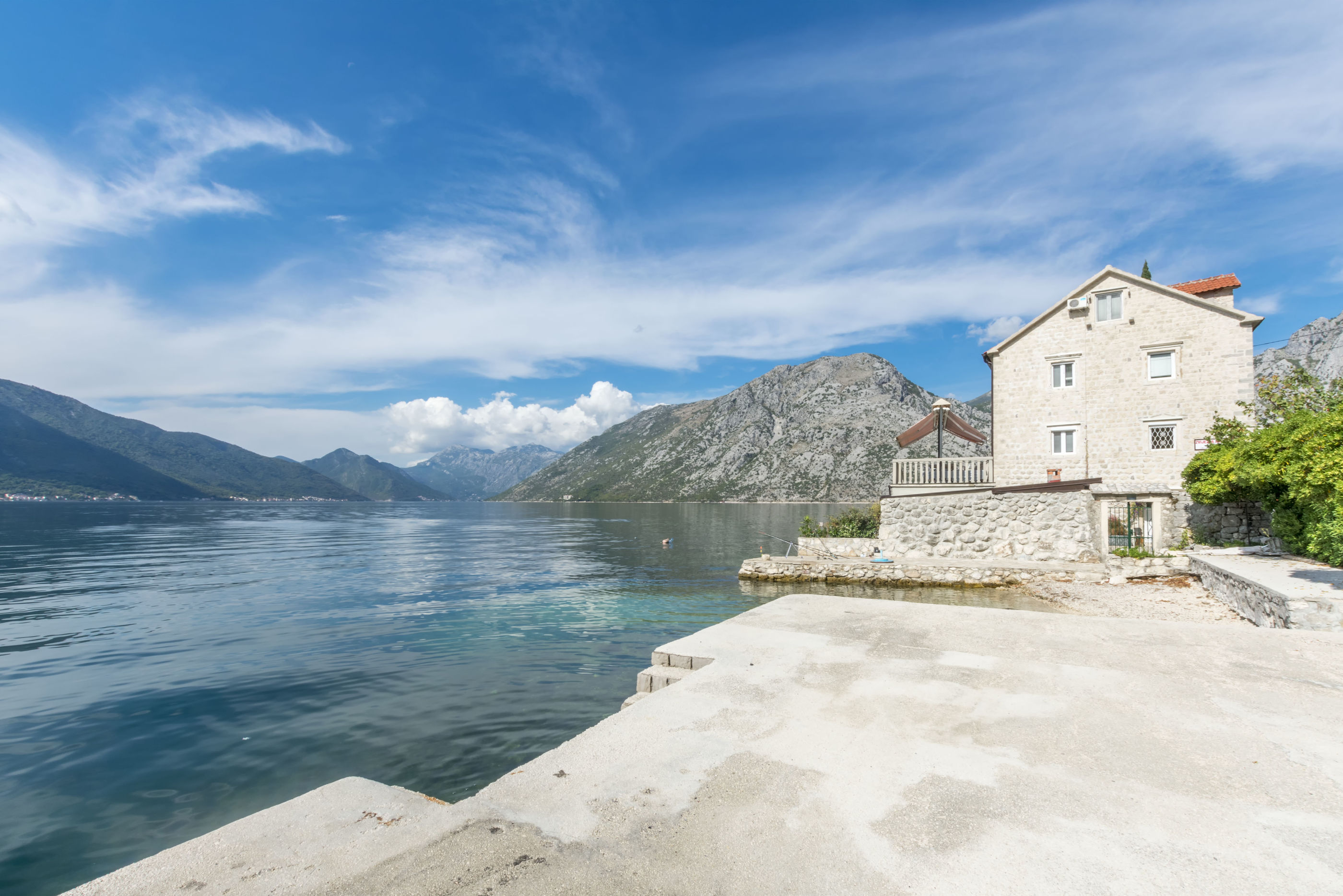 Apartments Mir i dobro 93491-A1