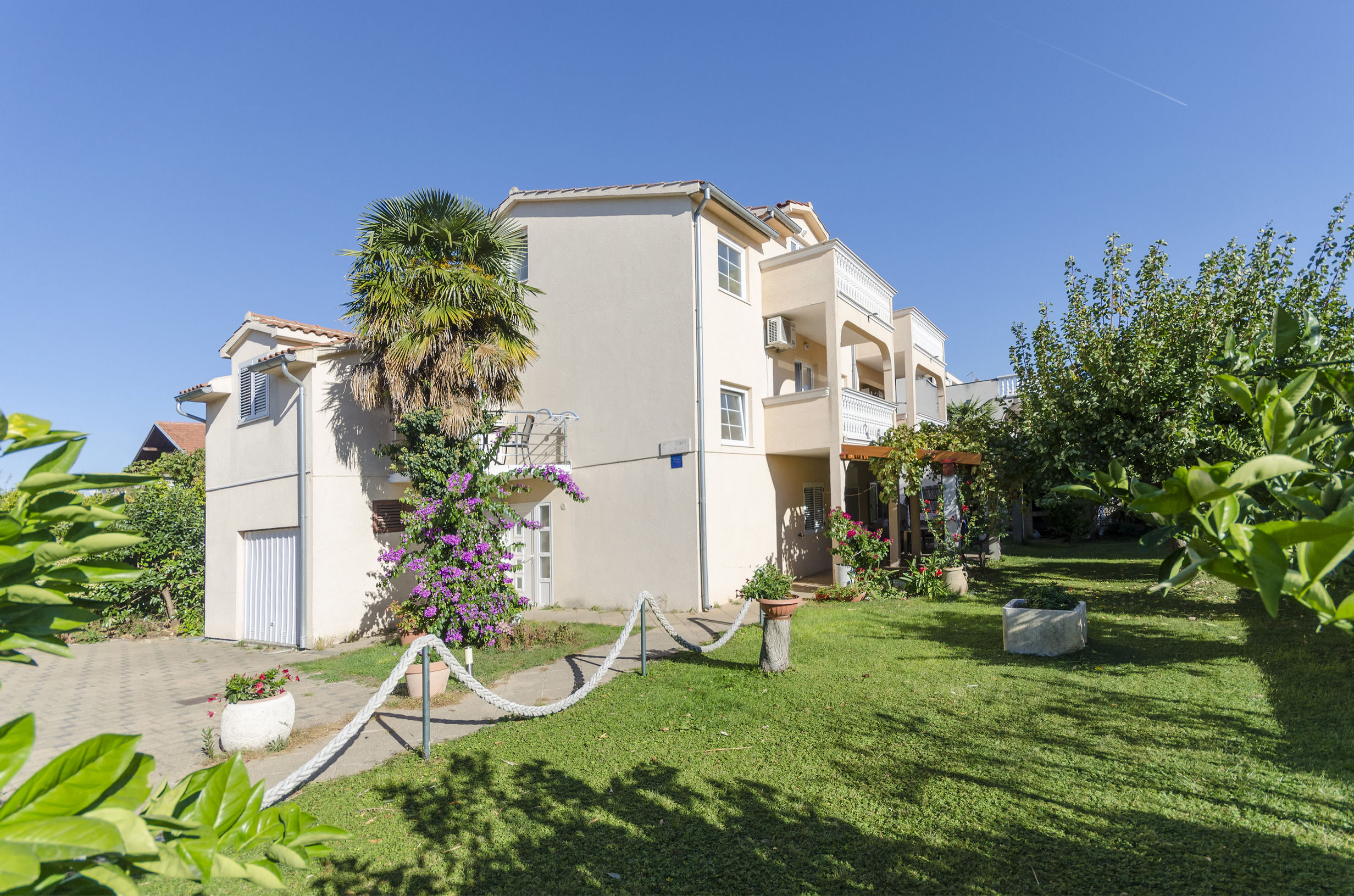 Apartments Sweet garden 58621-A2