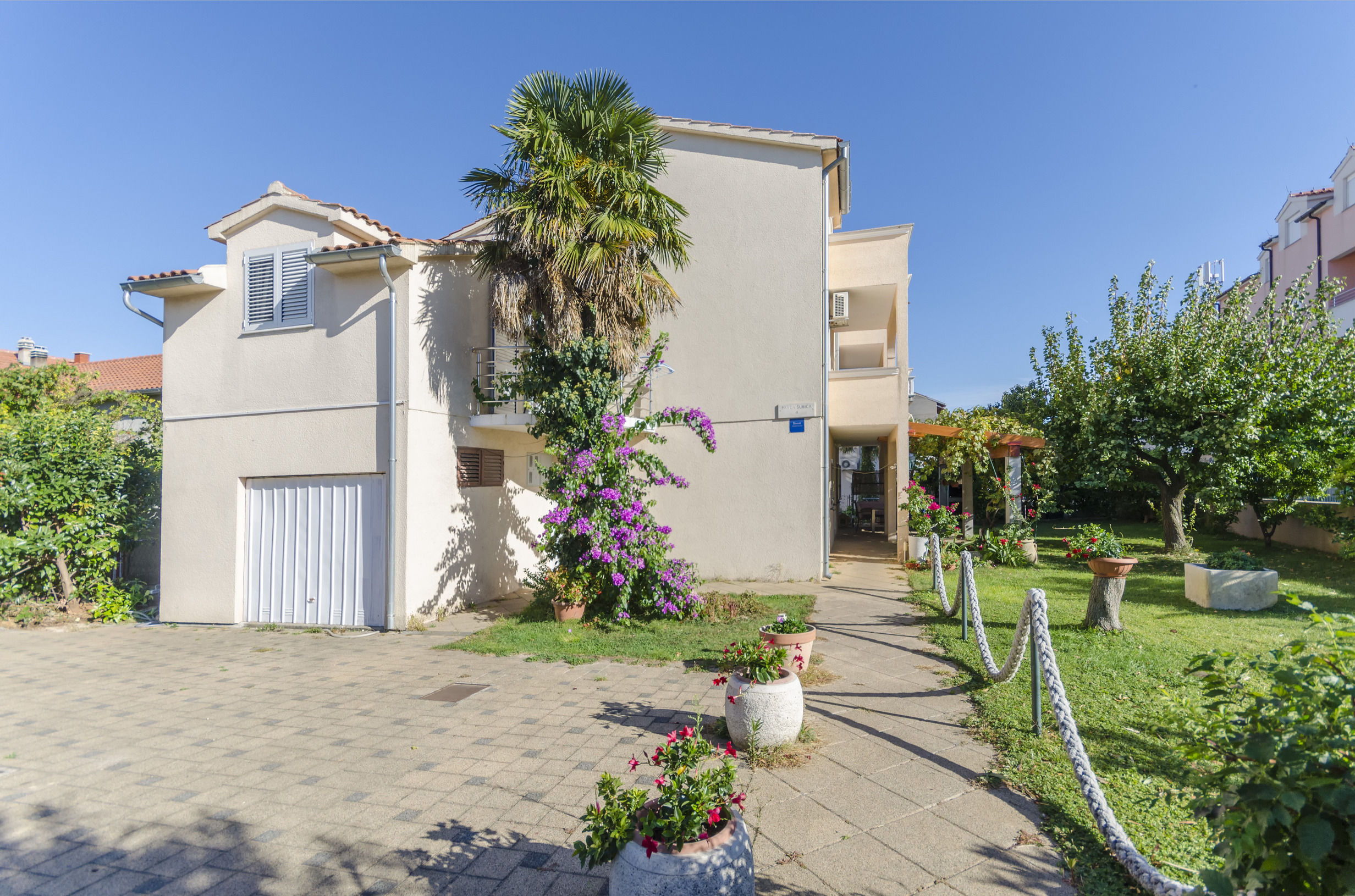 Apartments Sweet garden 58621-A2