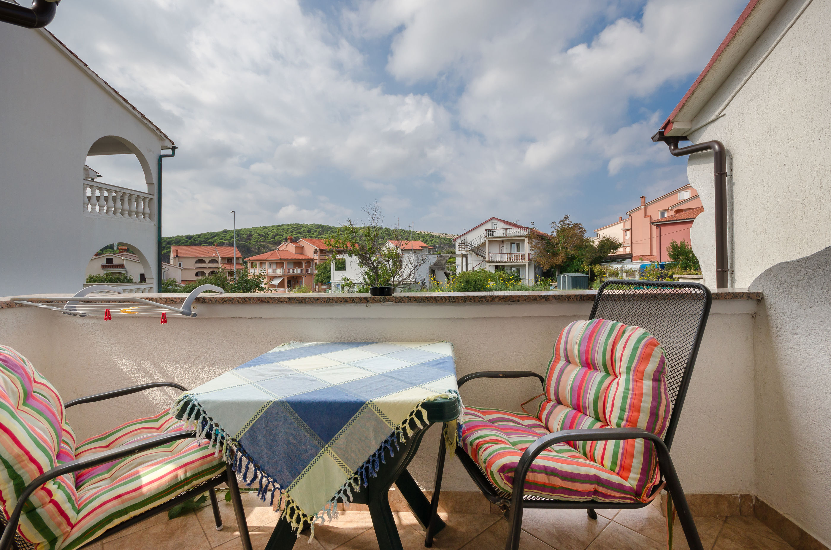 Apartments Helena 86681-A1