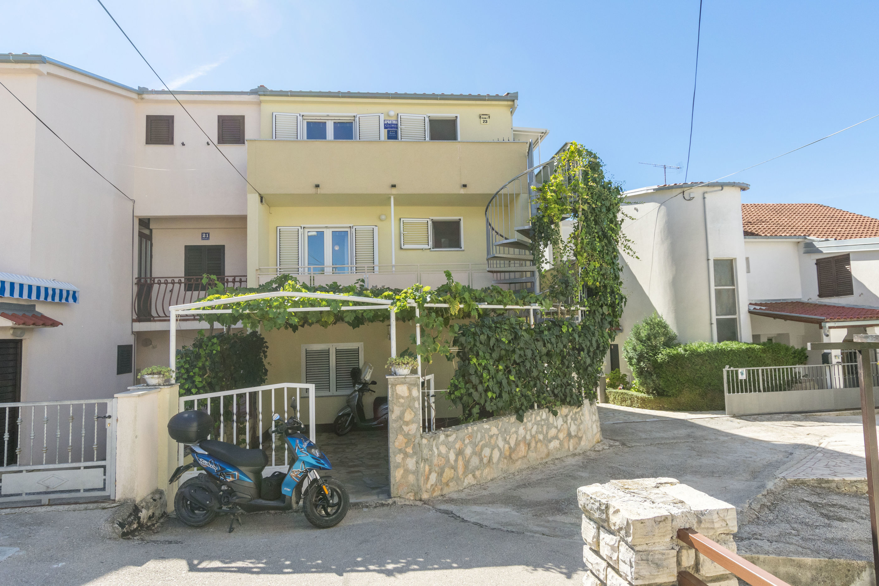 Apartments Glorija 15901-A2