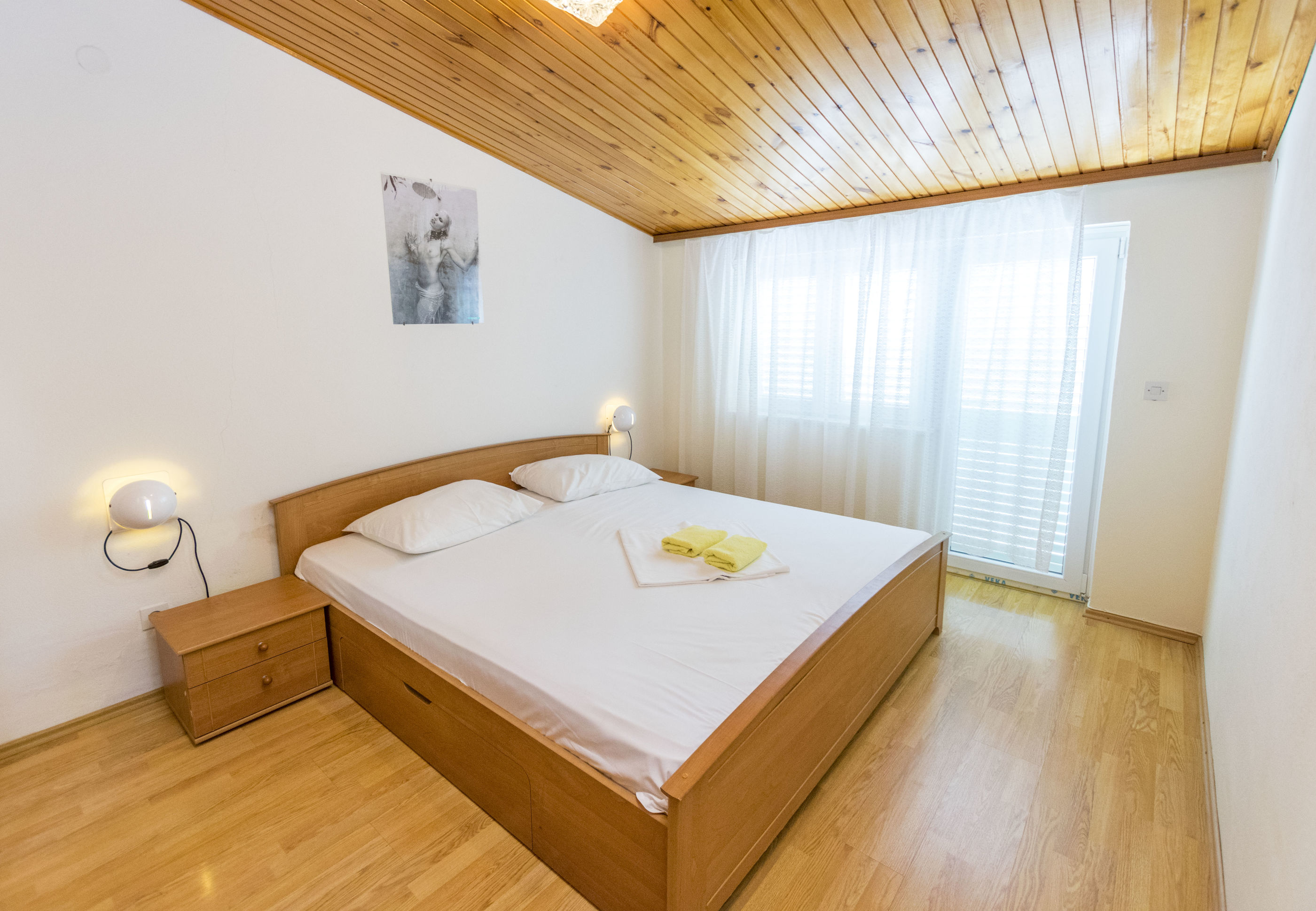 Apartments Jere Proto 15481-A3