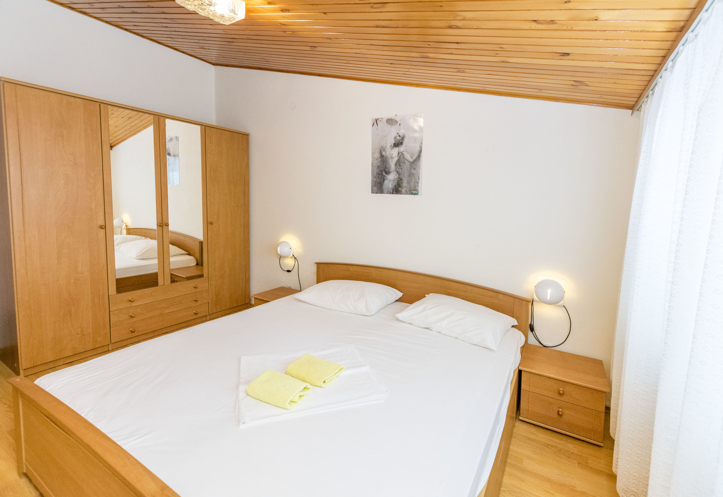Apartments Jere Proto 15481-A3