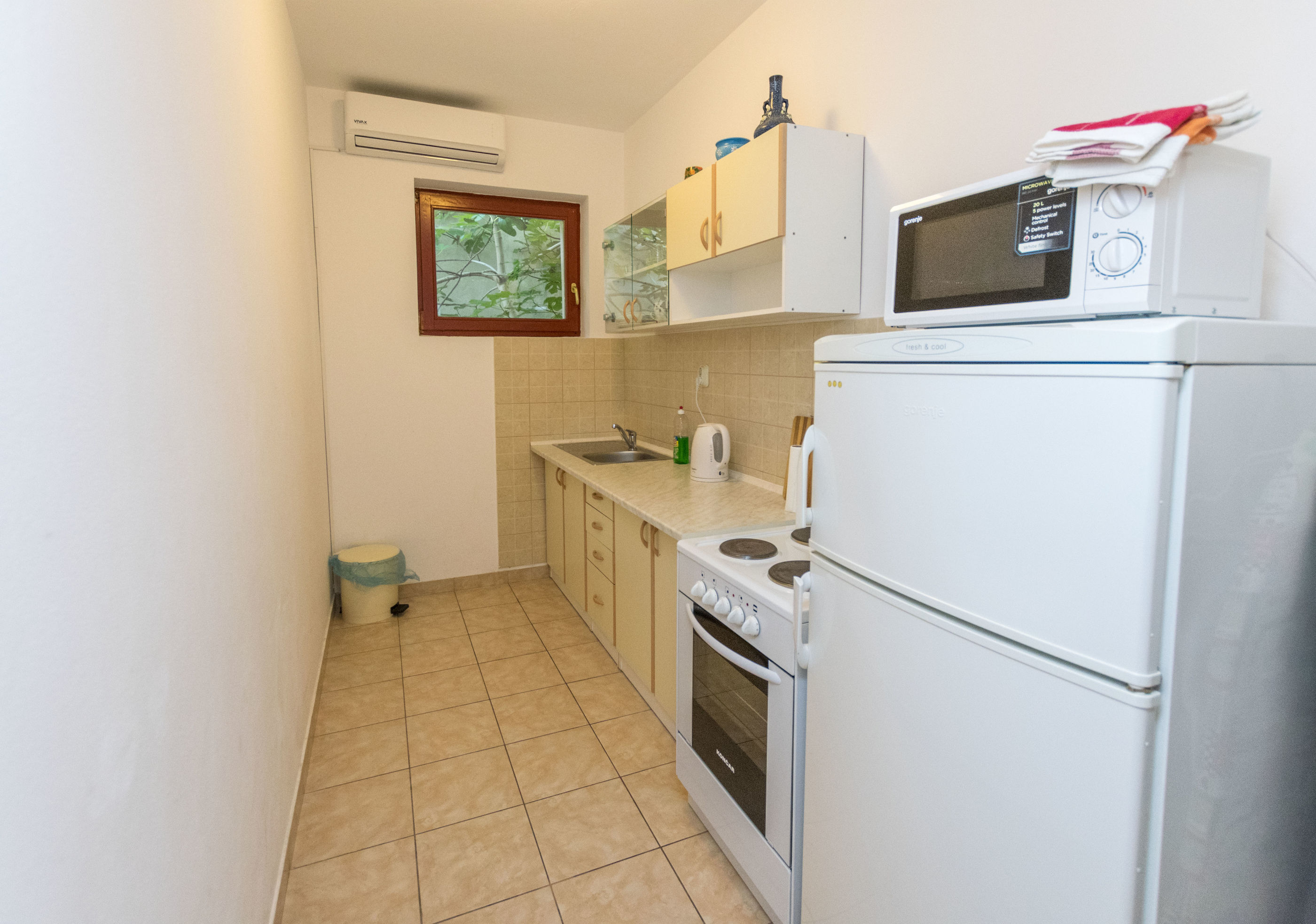 Apartments Ivana 40464-A1