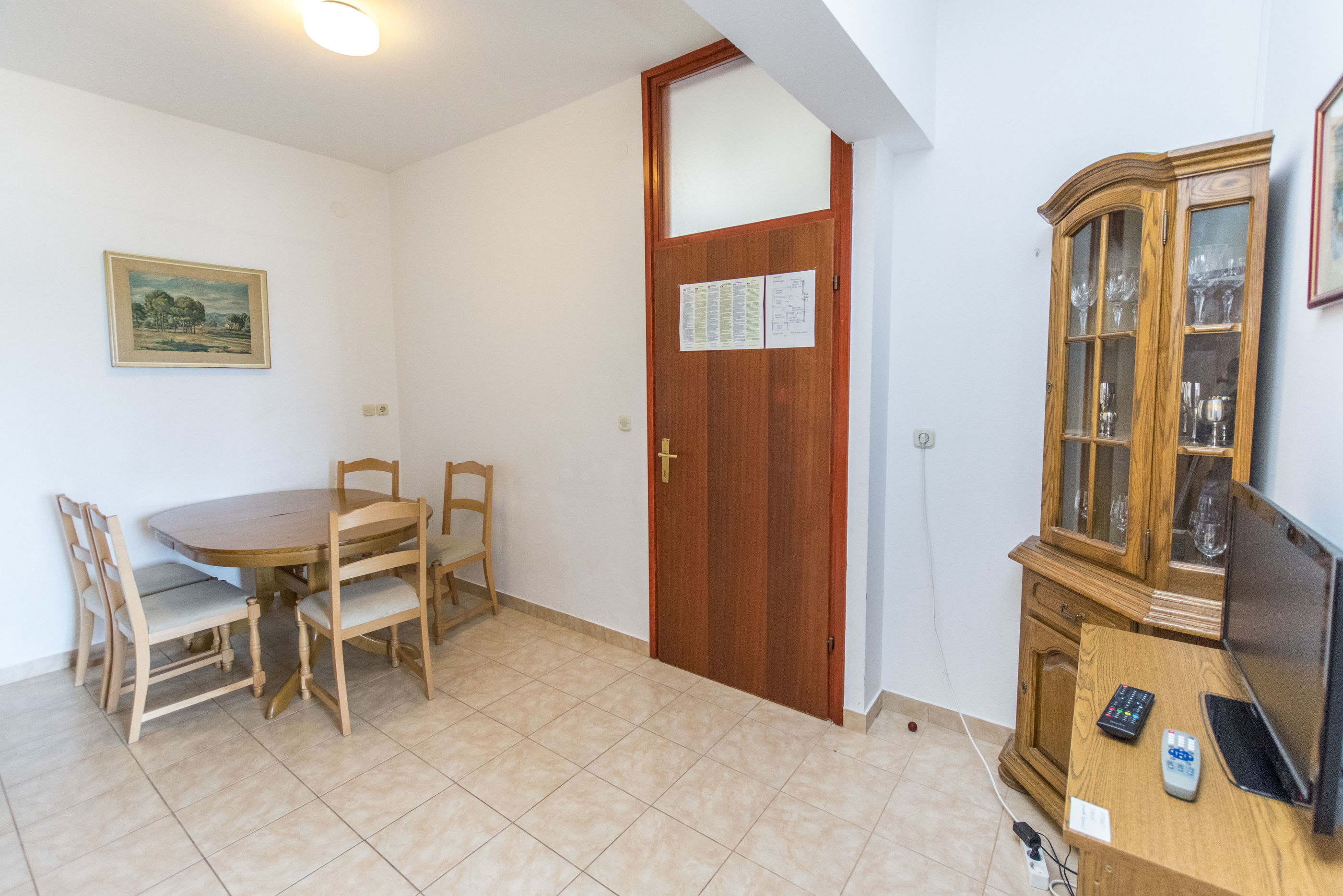 Apartments Ivana 40464-A1