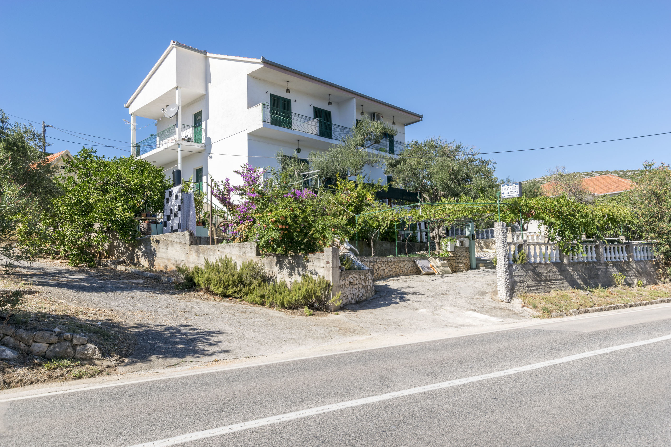 Apartments Jasminka 44611-A1