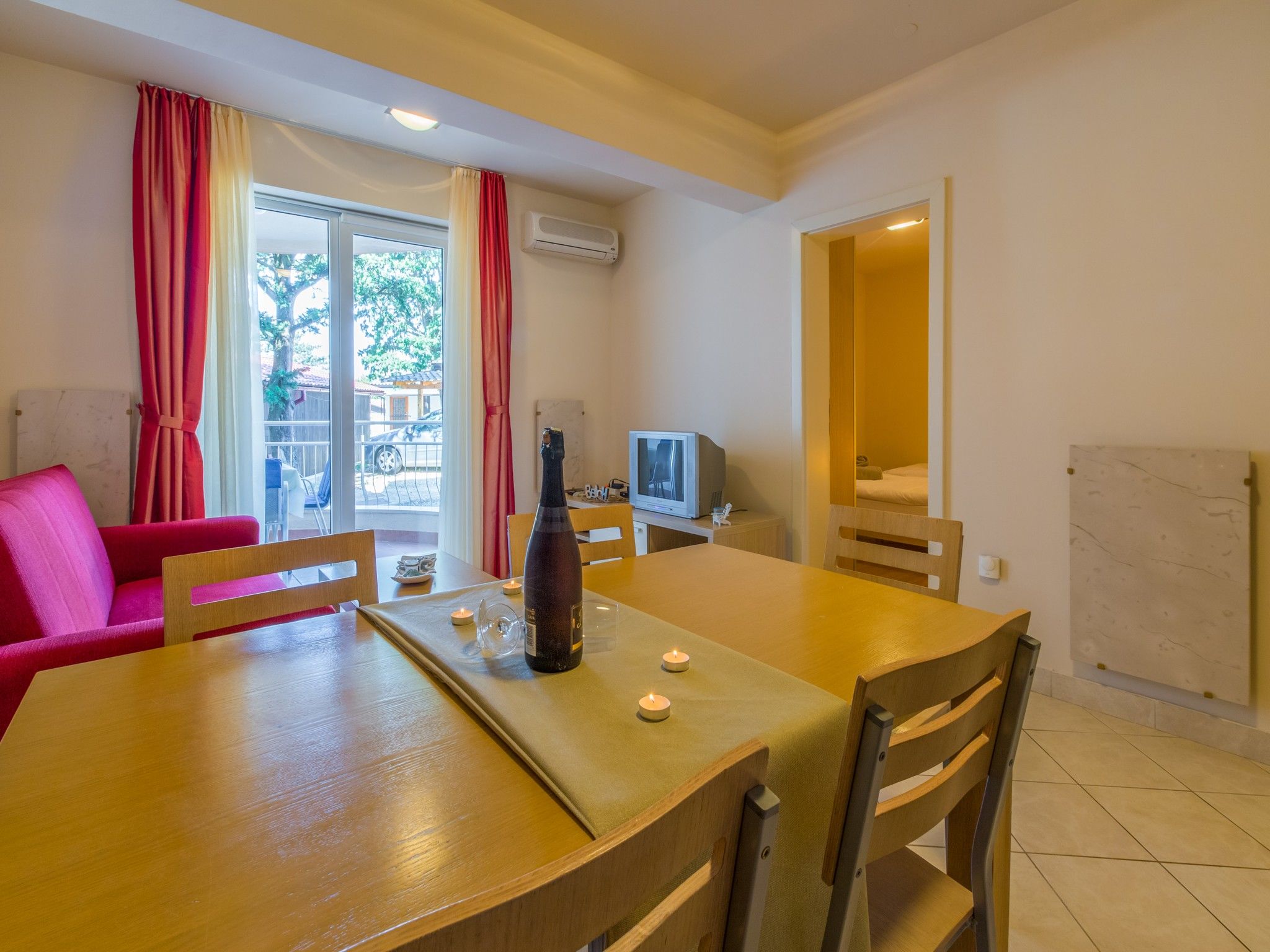 Apartments Villa Vanda 62633-A1