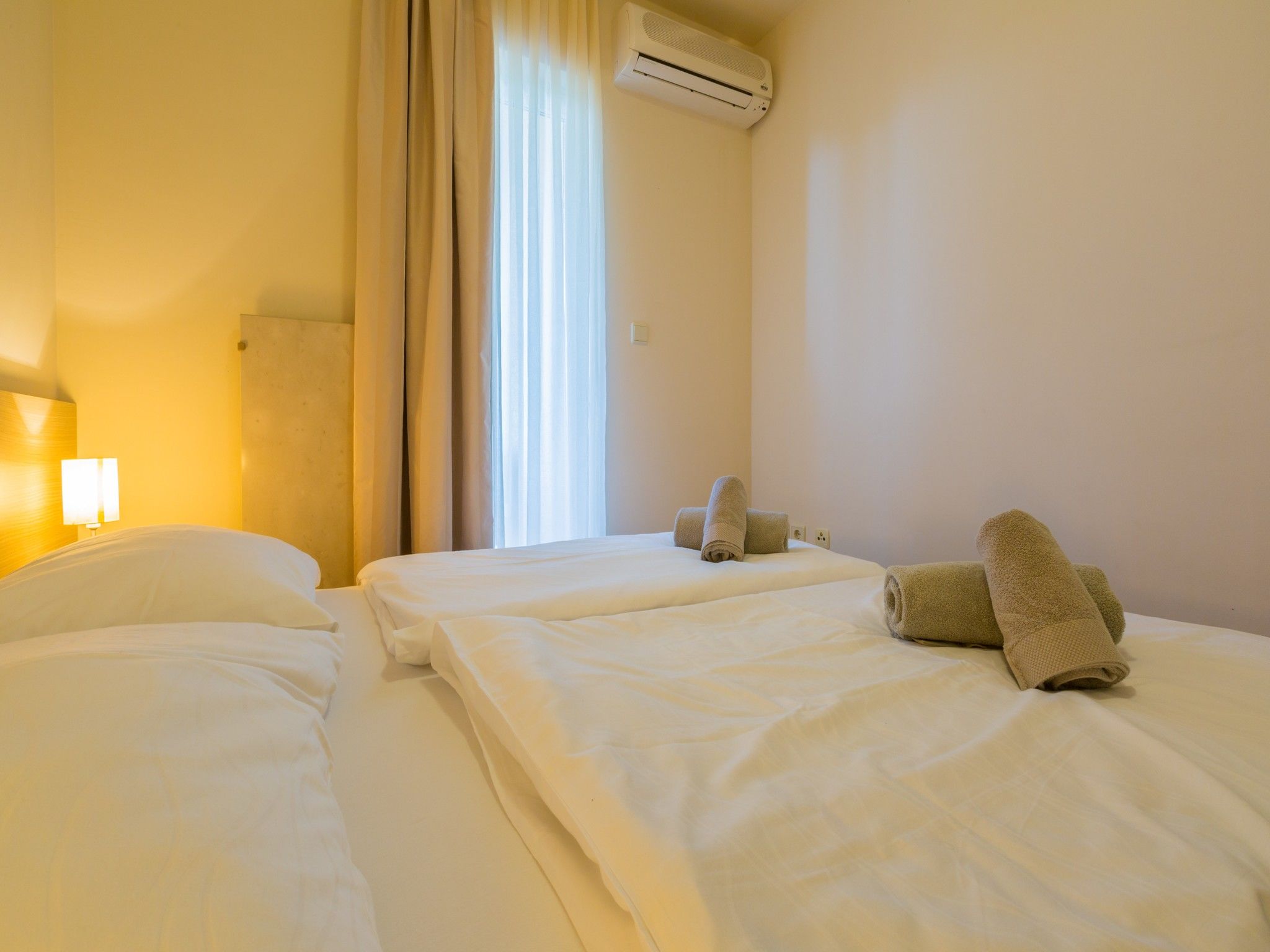 Apartments Villa Vanda 62633-A11