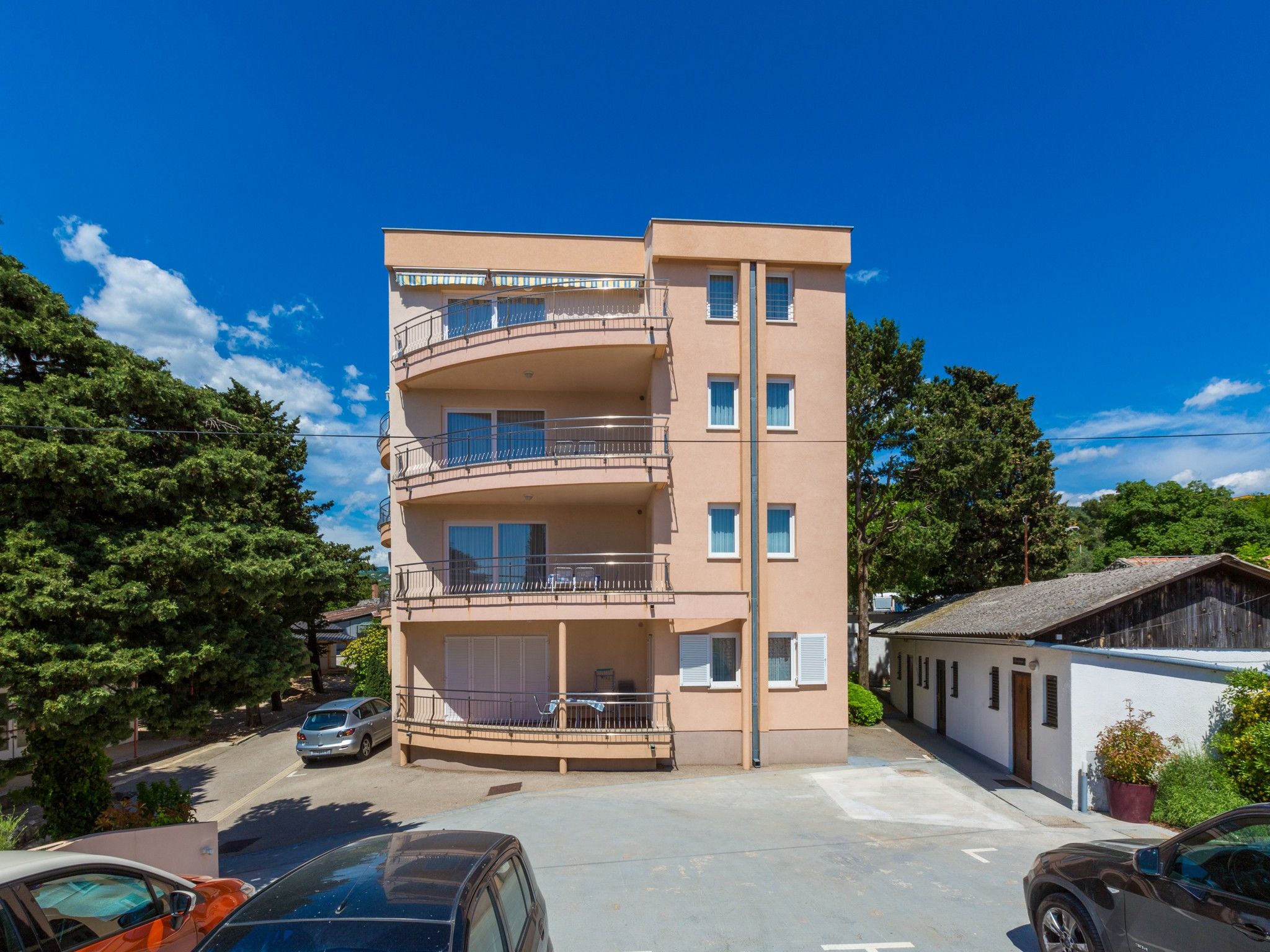 Apartments Villa Vanda 62633-A11