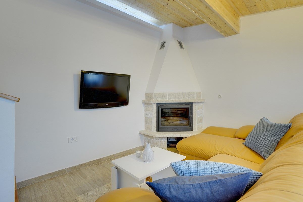 Villa Paola 73928-K1