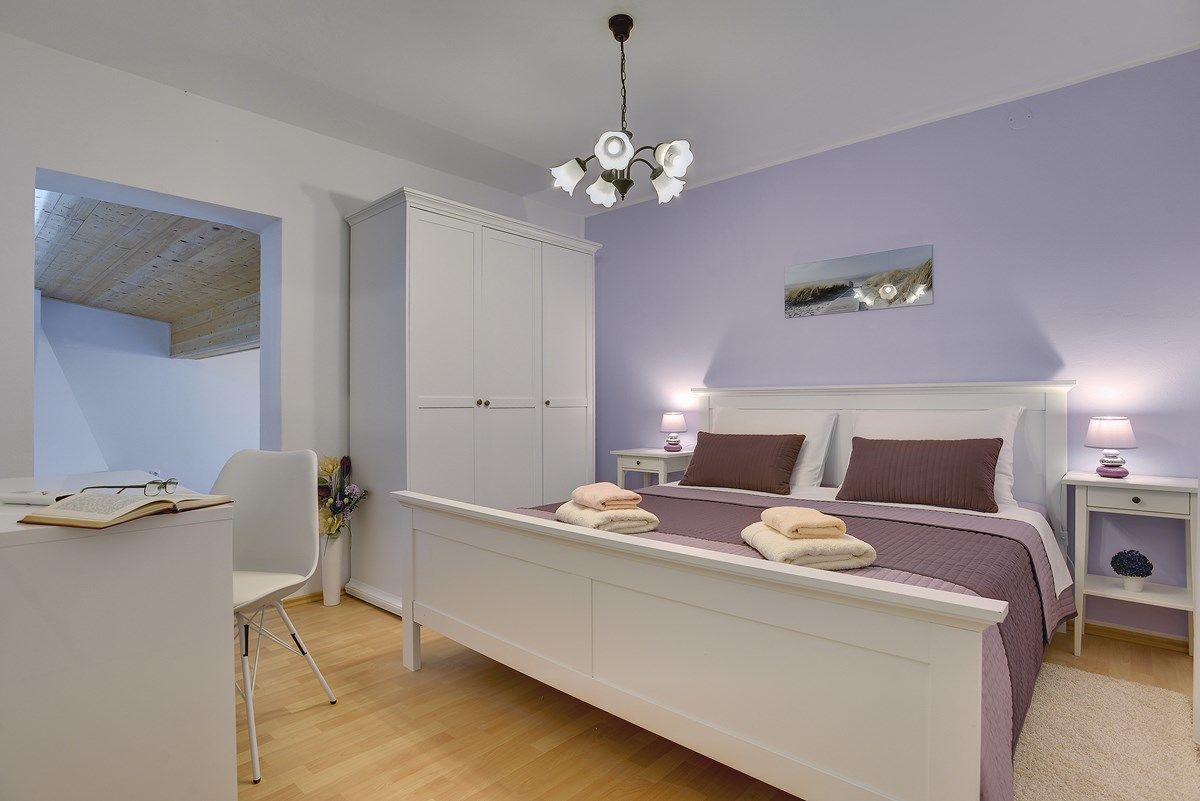 Villa Paola 73928-K1