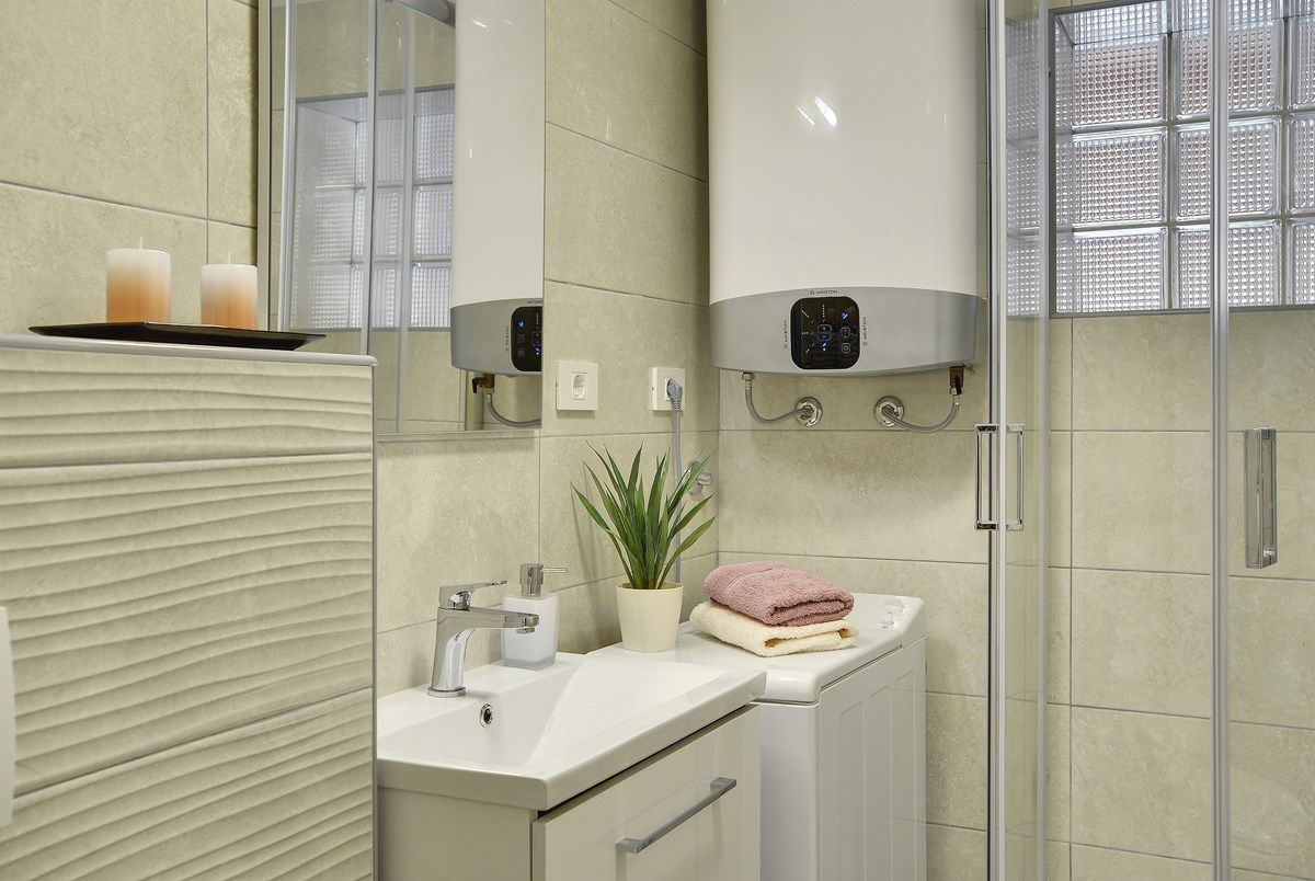 Villa Paola 73928-K1