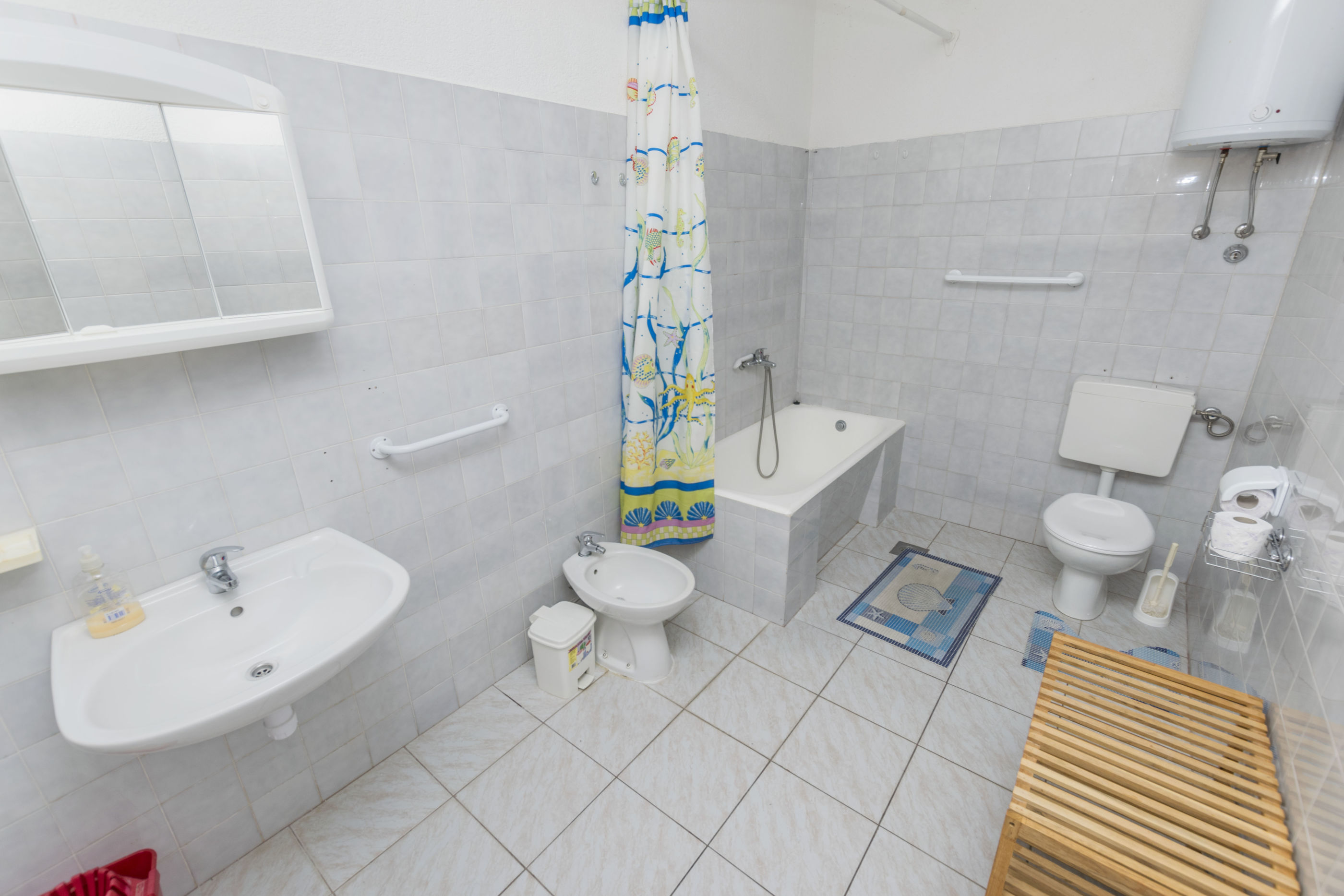 Apartments Jerka 42311-A1