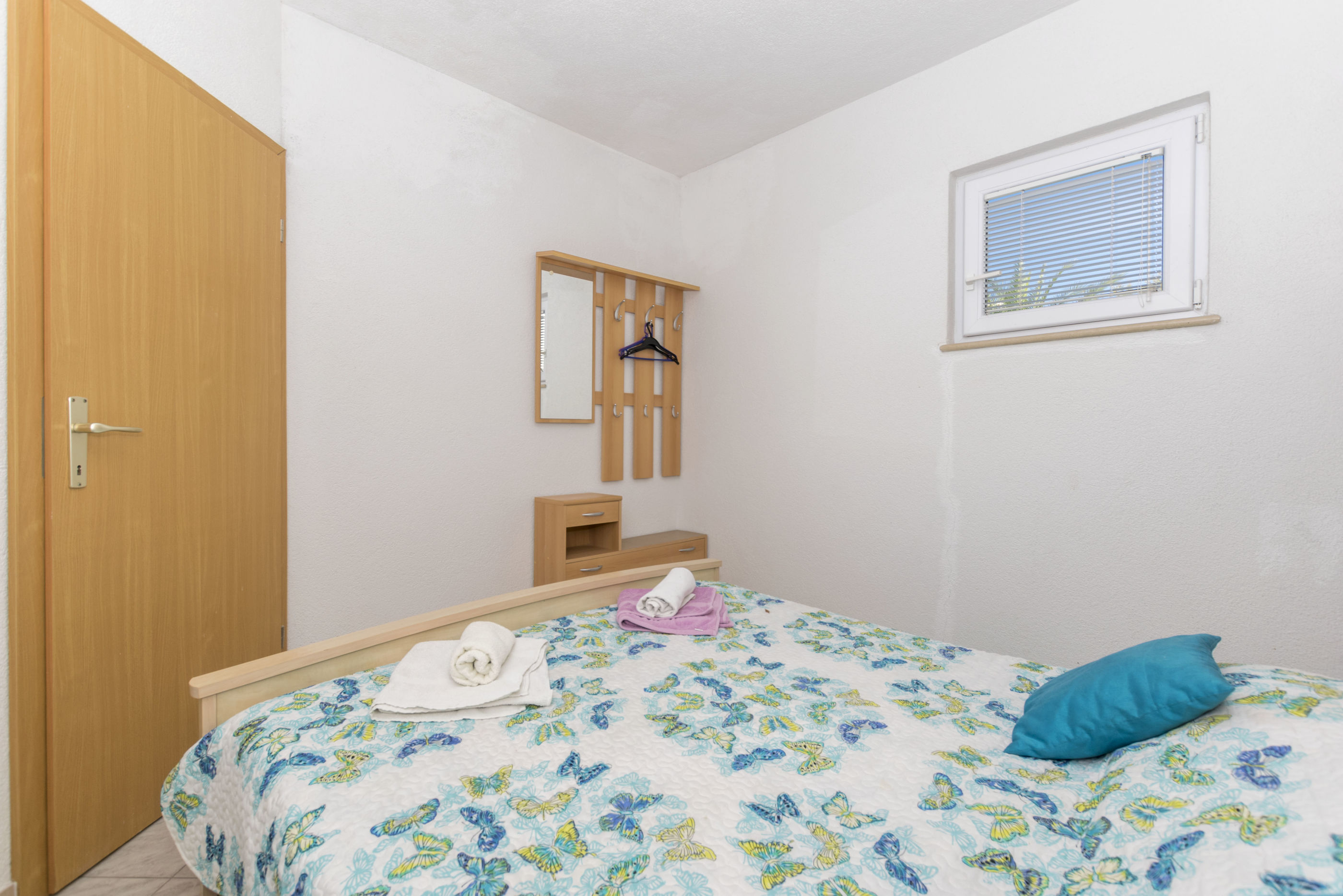 Apartments Jerka 42311-A2