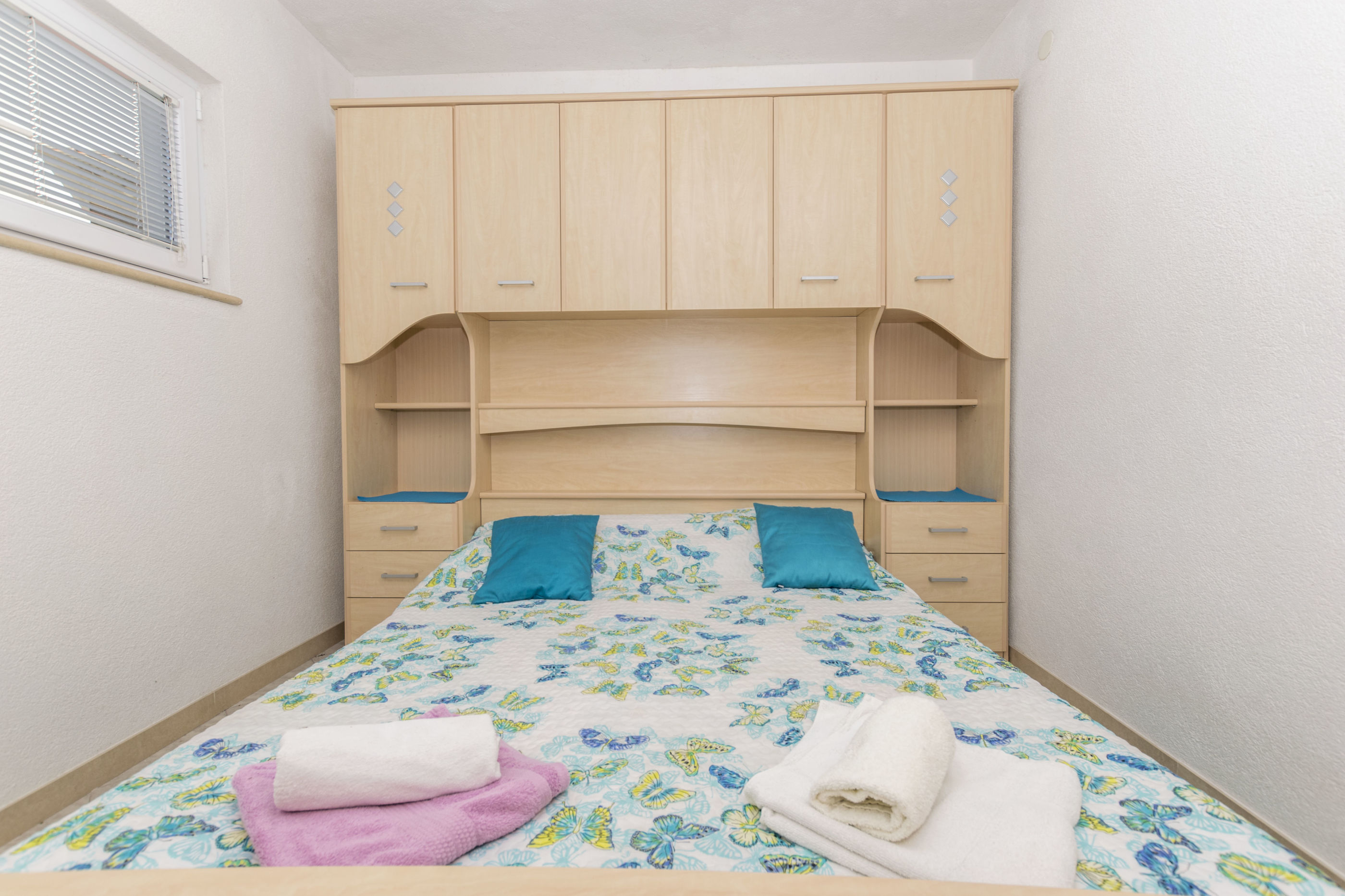 Apartments Jerka 42311-A2