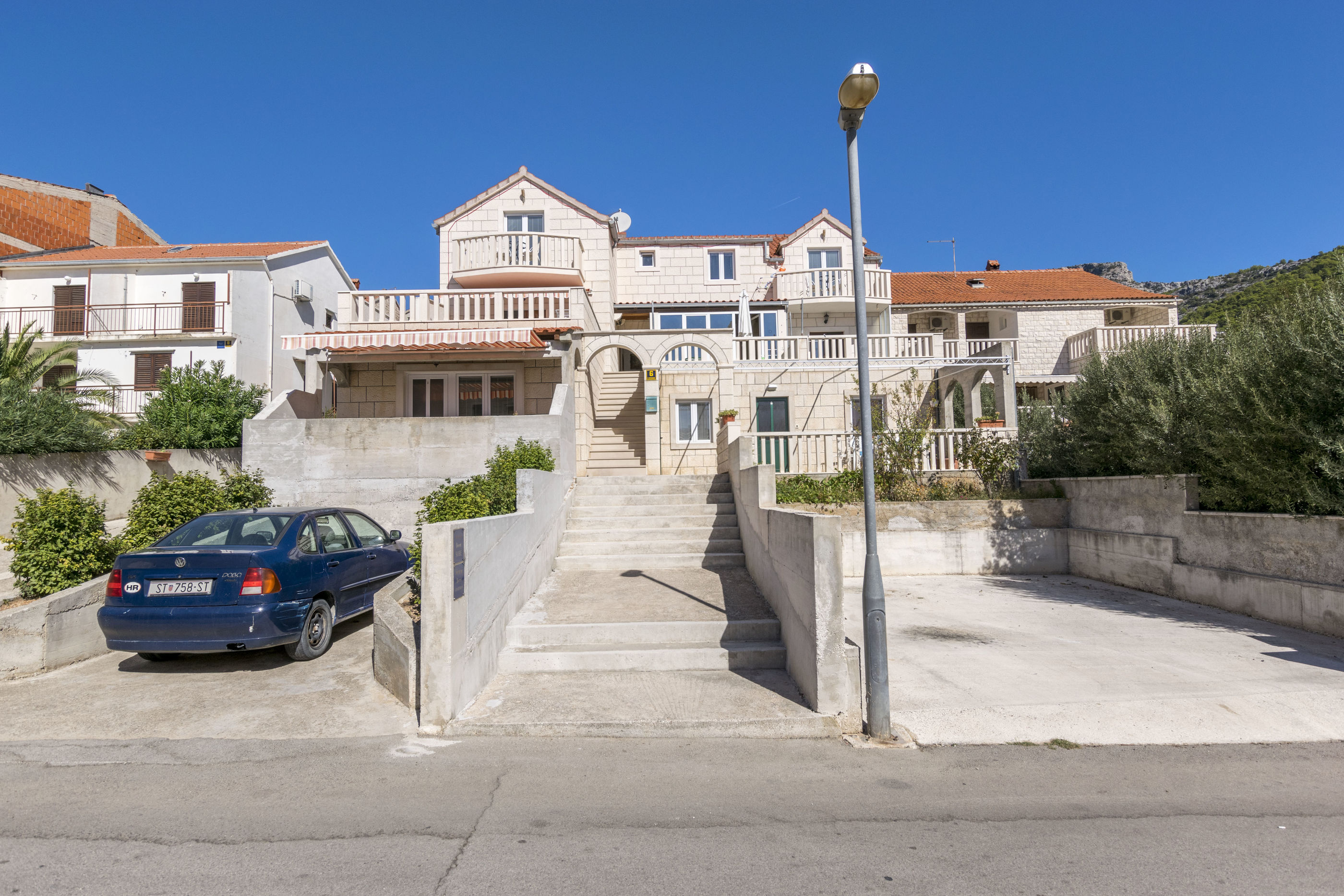 Apartments Jerka 42311-A4