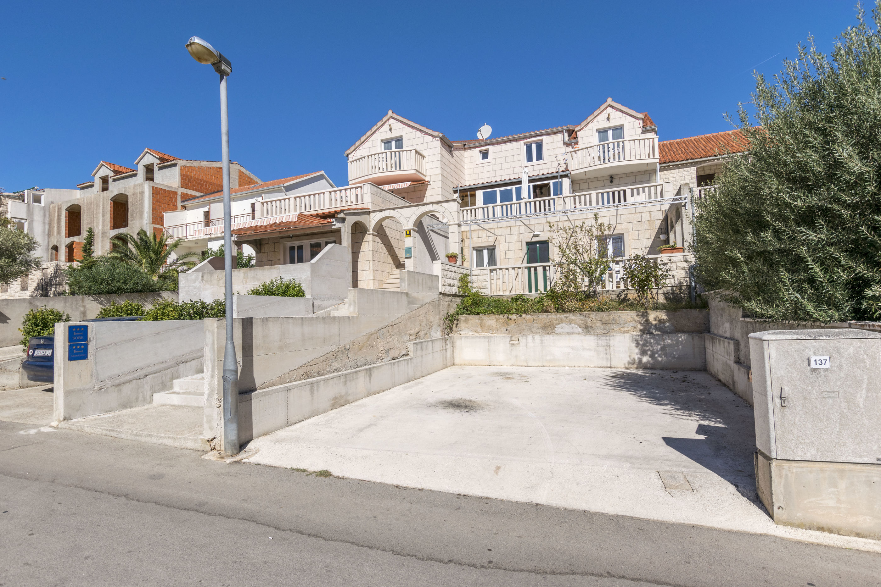Apartments Jerka 42311-A4