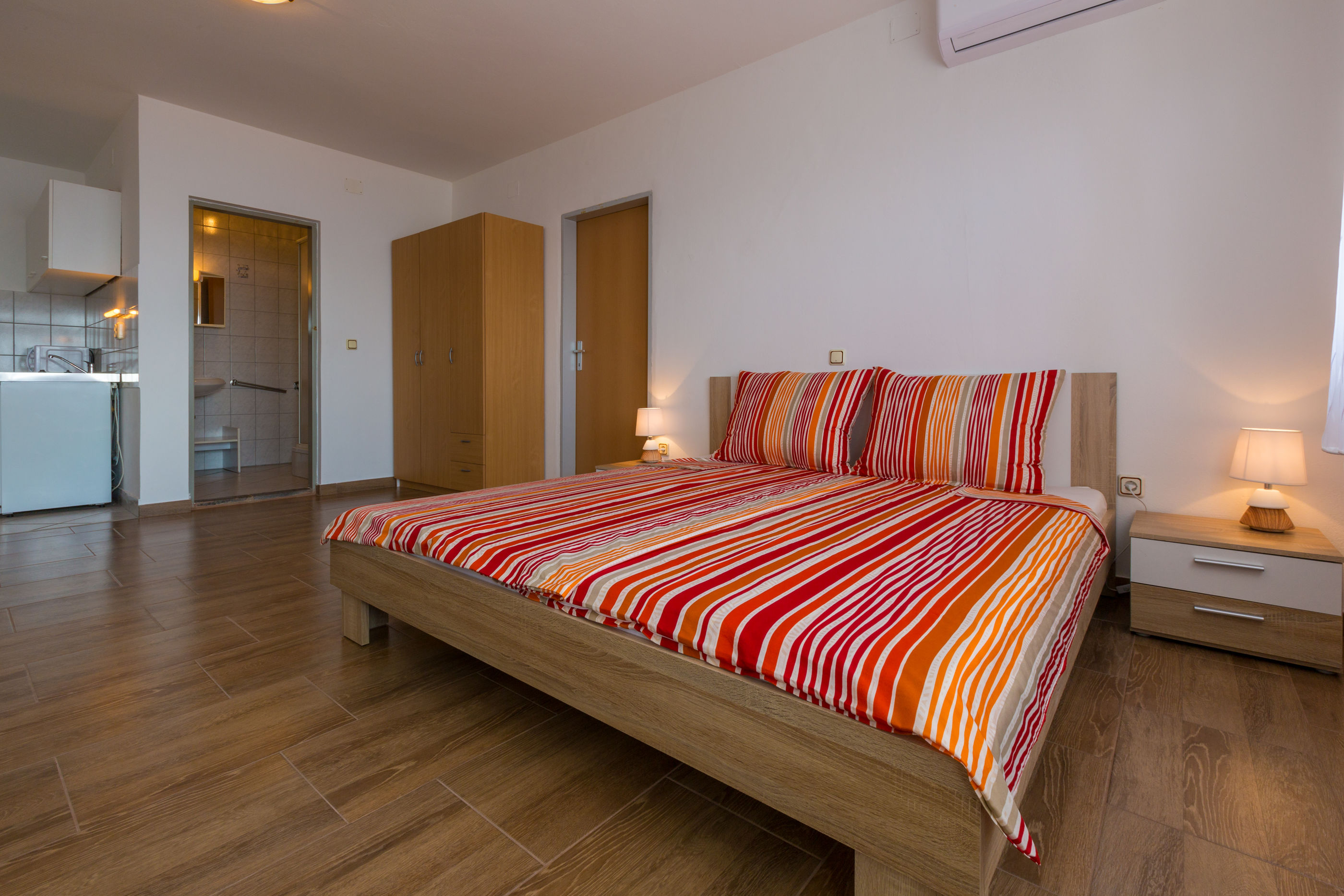 Apartments IVANO 62793-A1