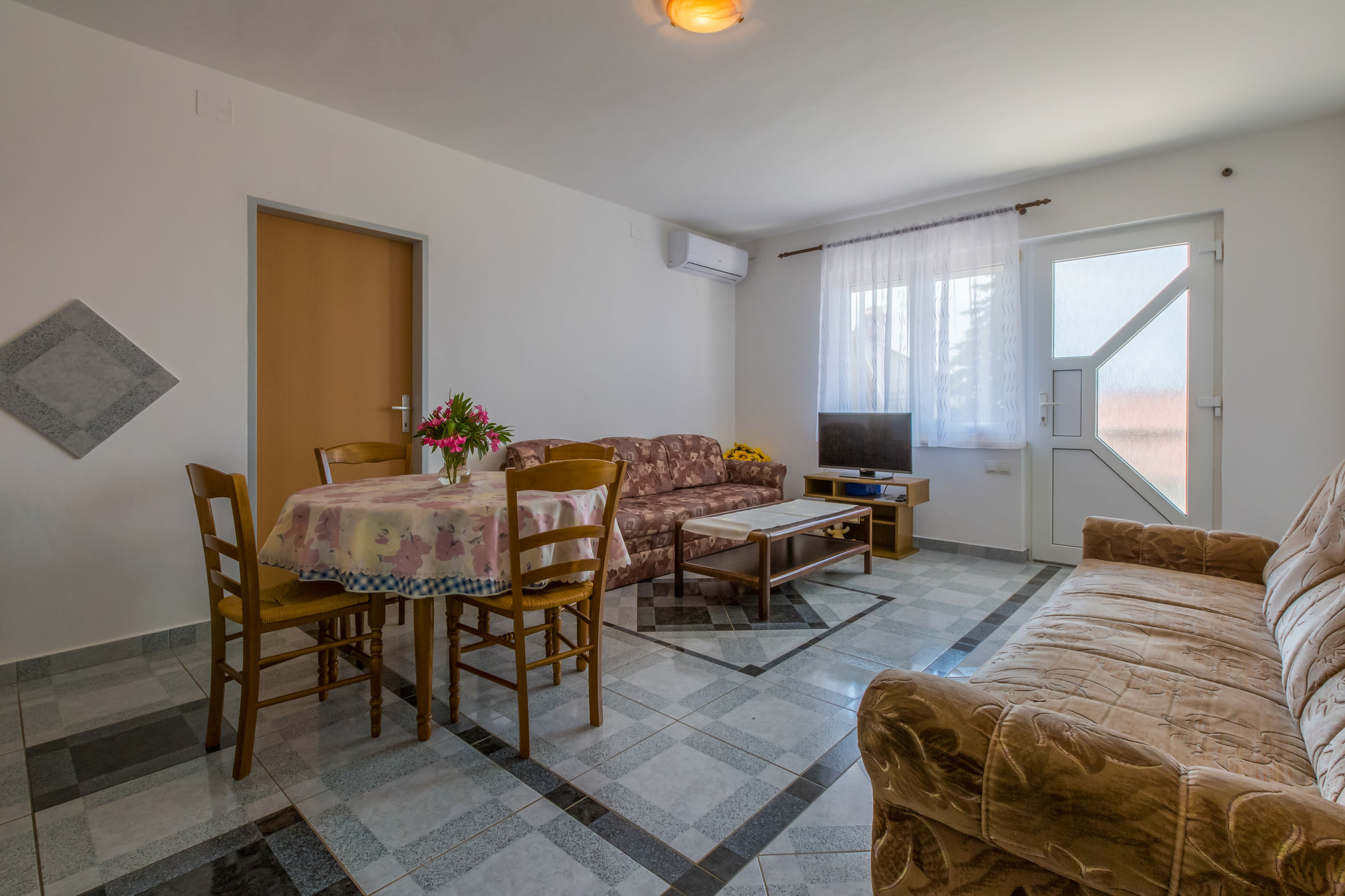 Apartments IVANO 62793-A4