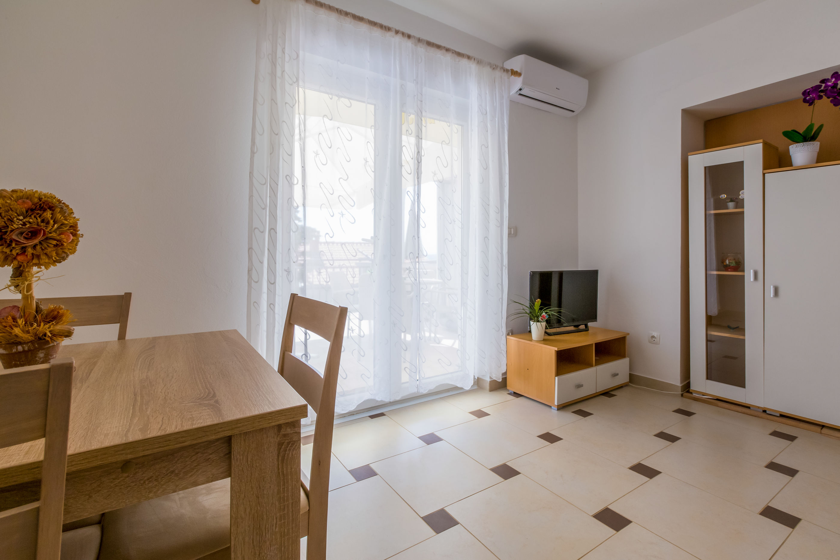 Apartments IVANO 62793-A7