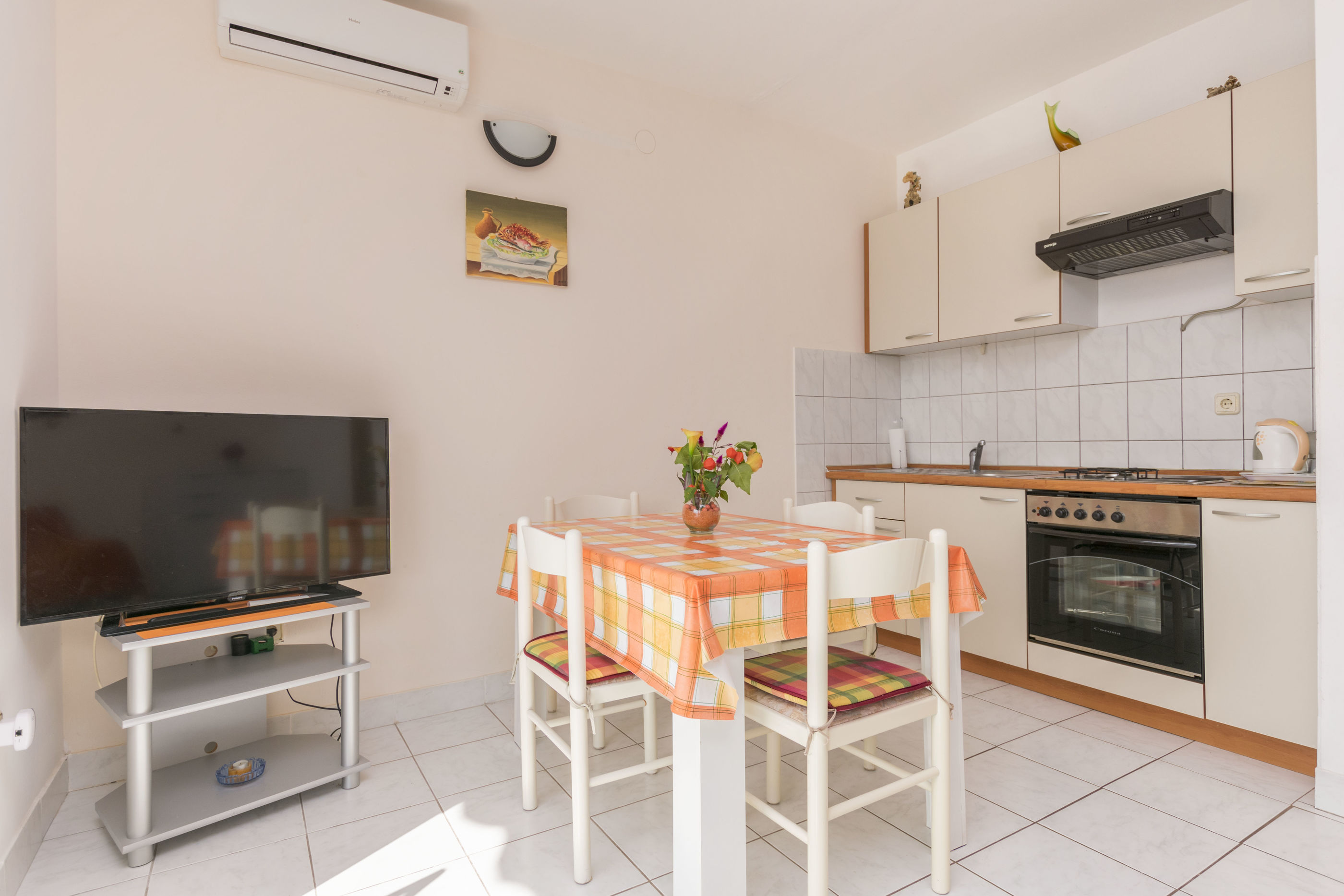 Apartments Gloria 45651-A2